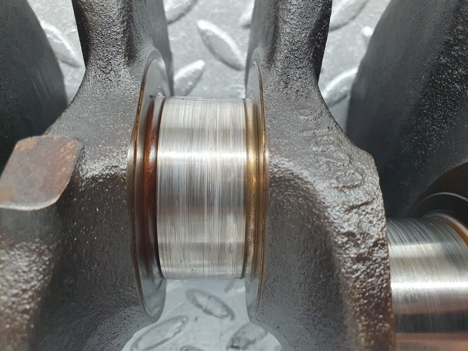 44204 Mercedes-Benz C123 230CE Coupe Crankshaft 10201