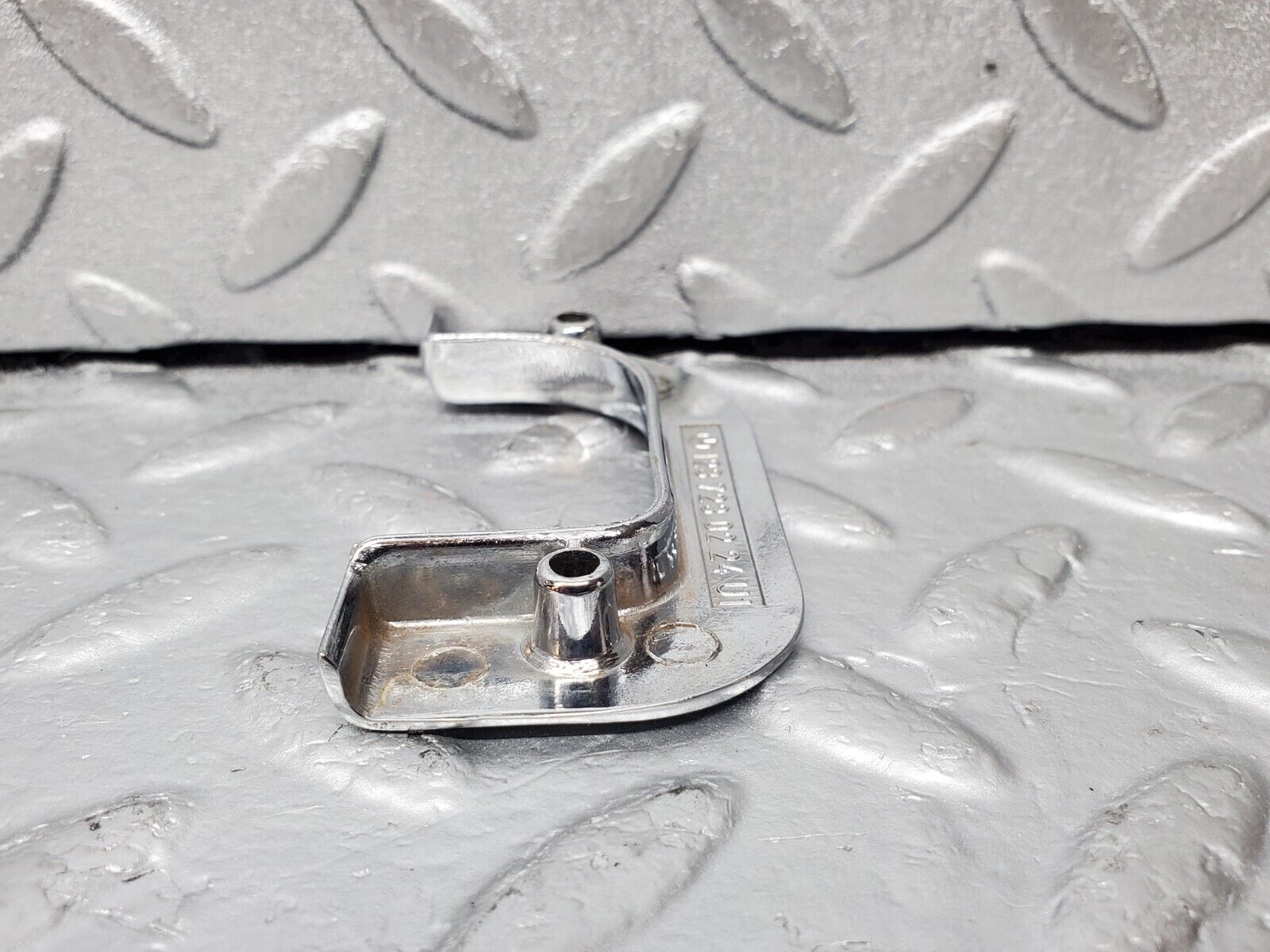 45556 Mercedes-Benz W126 420SE Interior Chrome Door Latch Trim Right 1237230224