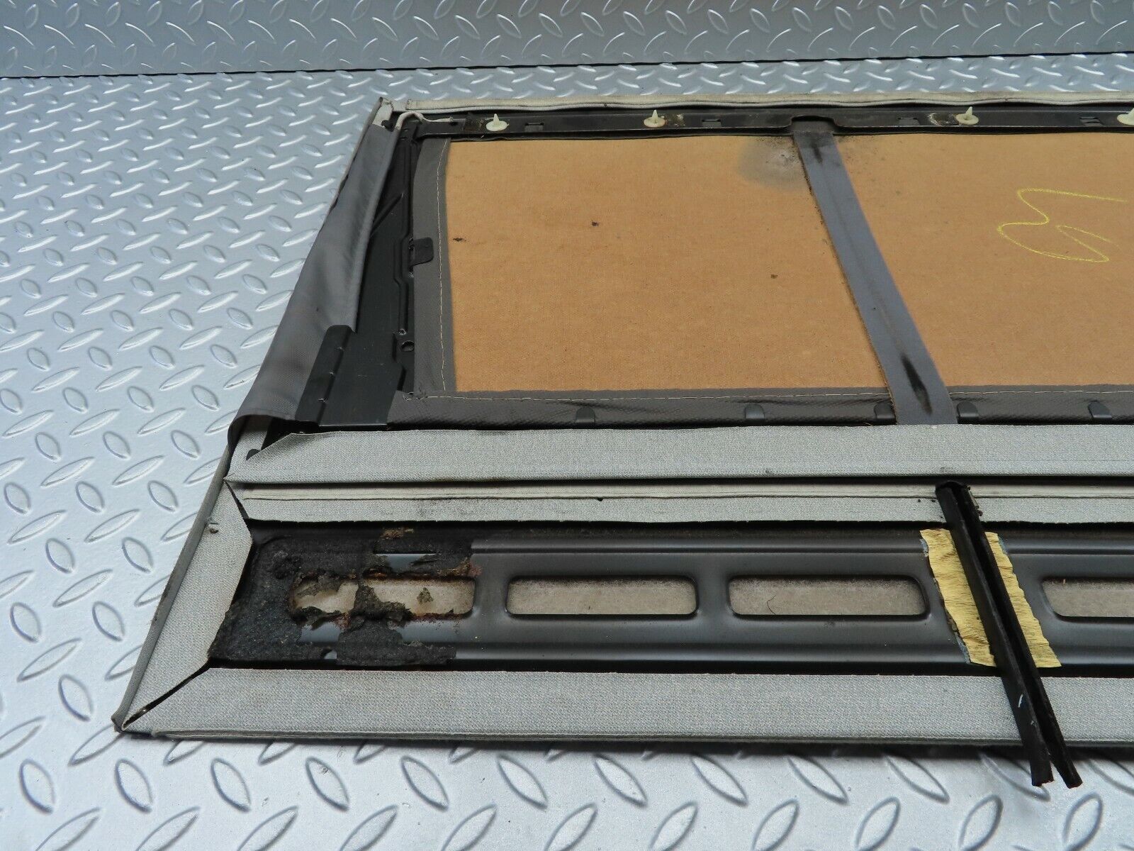 6848 Mercedes-Benz S124 E220 Wagon Interior Sunroof Cover Panel