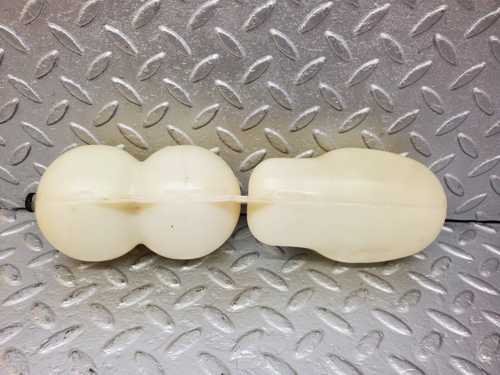 44915 Mercedes-Benz R129 300SL Coupe Vacuum Reservoir