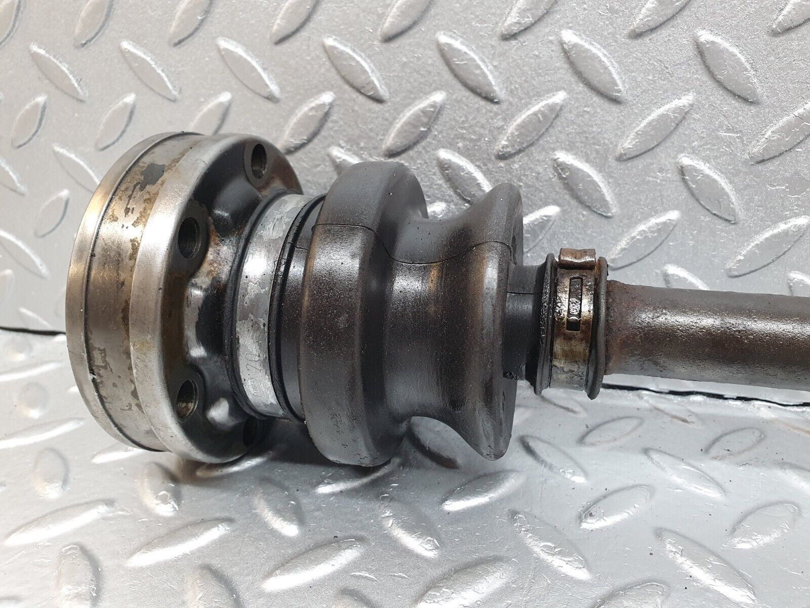 41718 Mercedes-Benz W124 200E Axle Shaft Drive Shaft