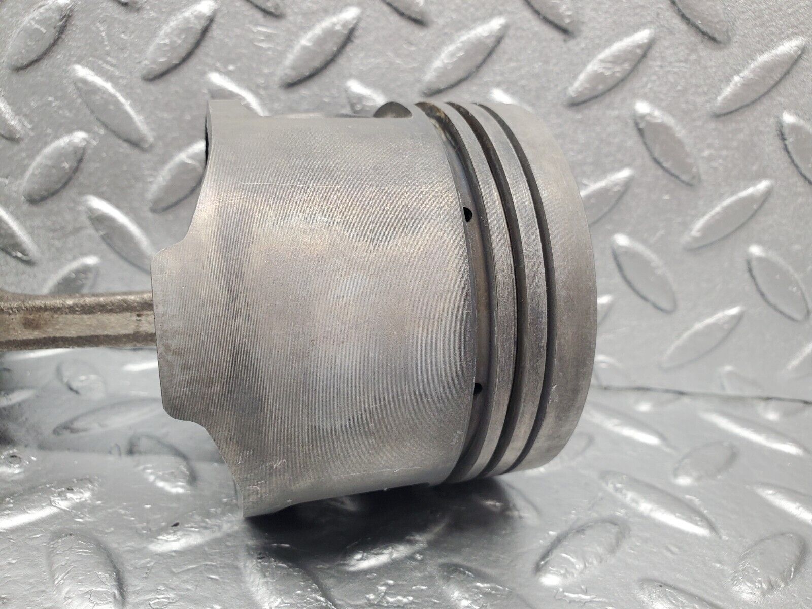 46601 Mercedes-Benz C123 280CE Coupe Piston With Connecting Rod 85.986mm 11005