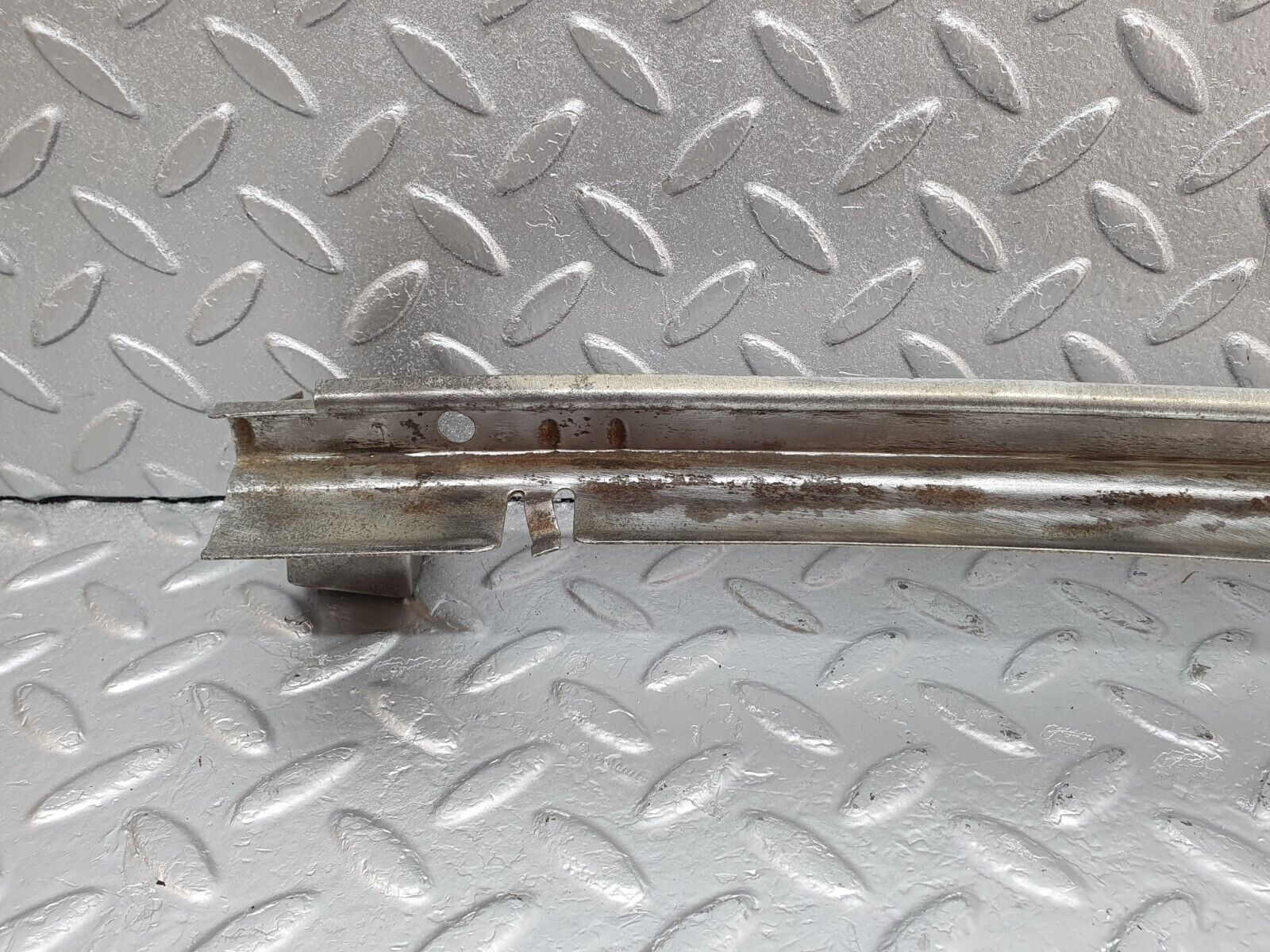 43194 Mercedes-Benz W108 280SE Front Left Door Window Channel