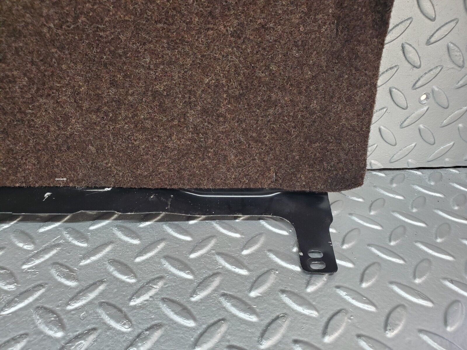 45699 Mercedes-Benz W126 420SE Fuel Tank Cover Plate