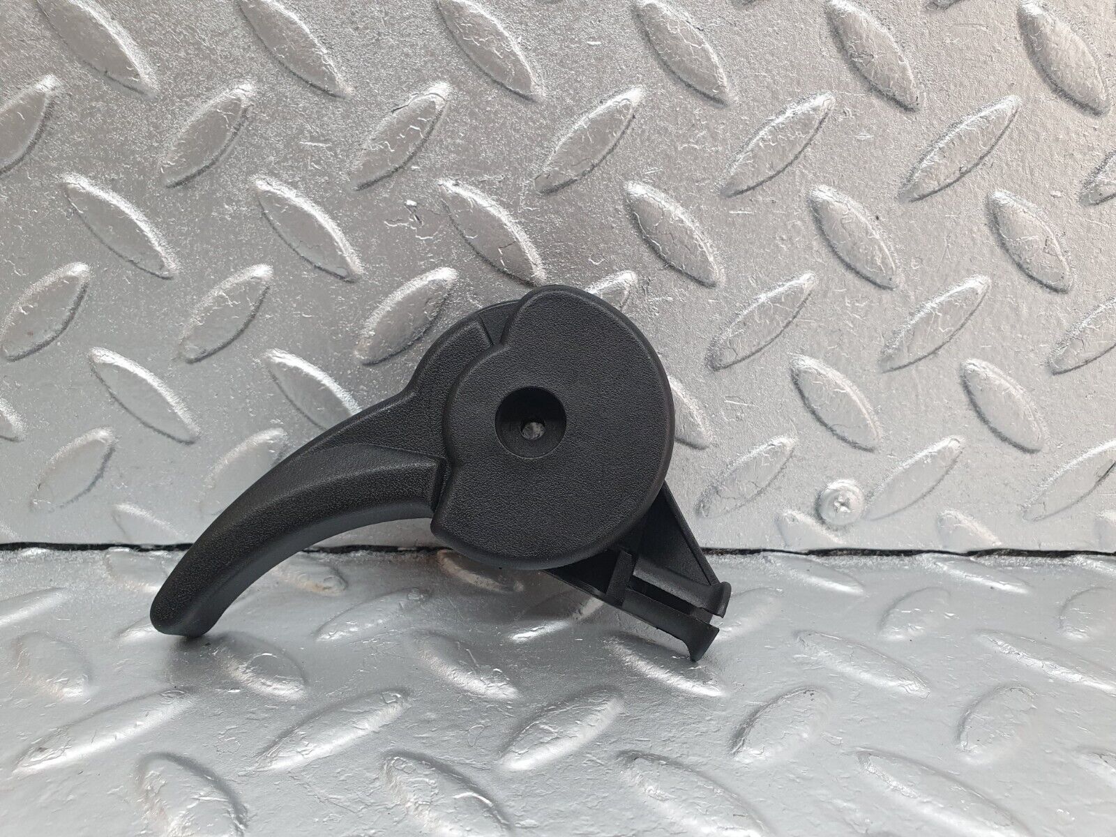 42902 Mercedes-Benz W201 190 2.0L Hood Opener Bonnet Opener Release