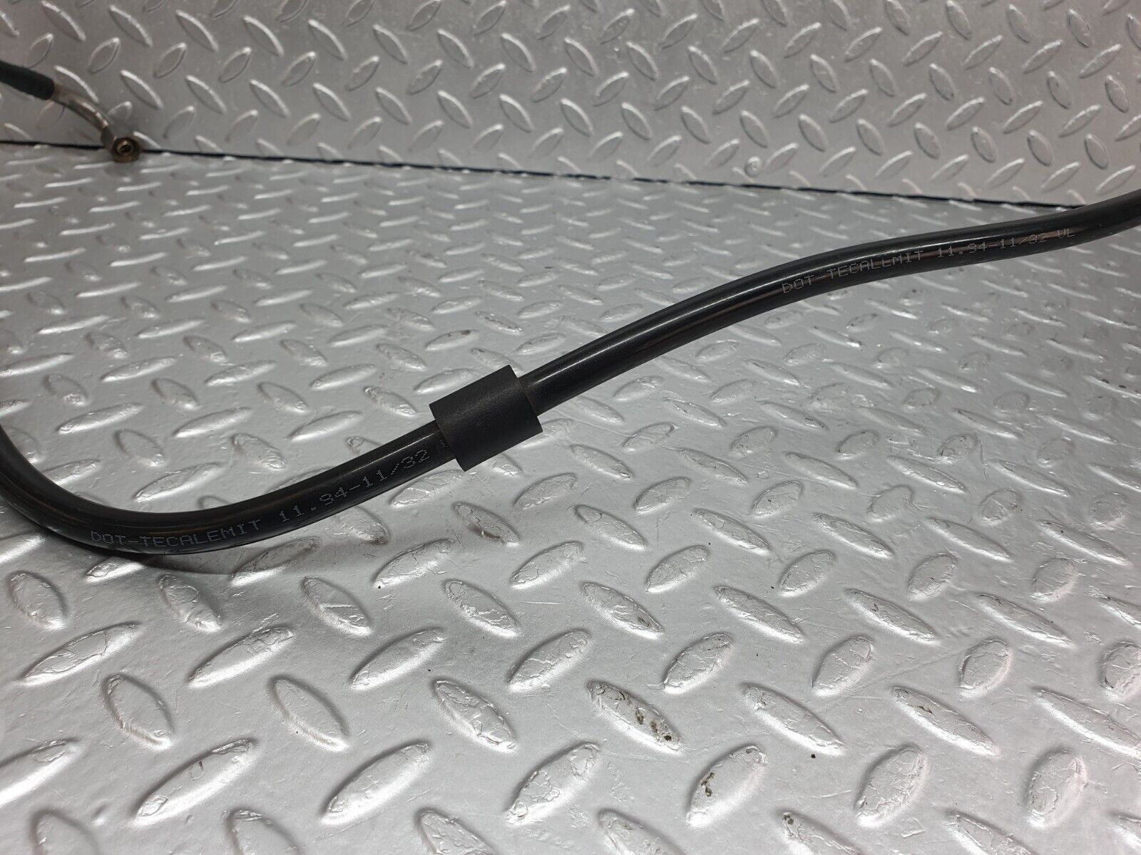 42587 Mercedes-Benz R129 320SL Coupe Brake Servo Vacuum Pipe