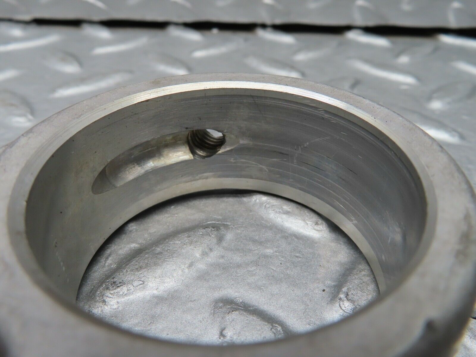 20645 Mercedes-Benz R107 450SL Camshaft Tower Bearing 1160512712