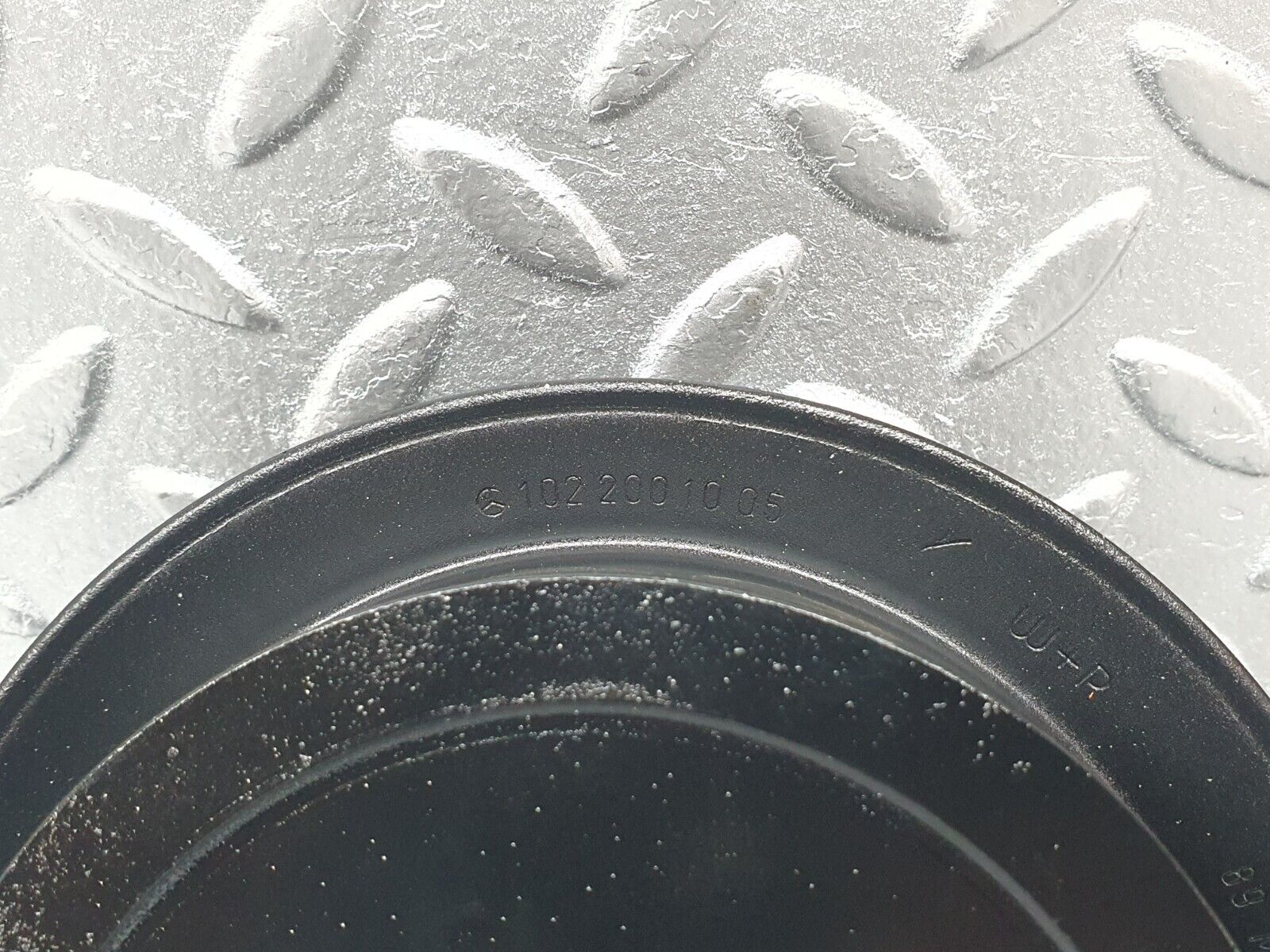 42819 Mercedes-Benz W201 190 2.0L Water Pump Pulley 1022001005