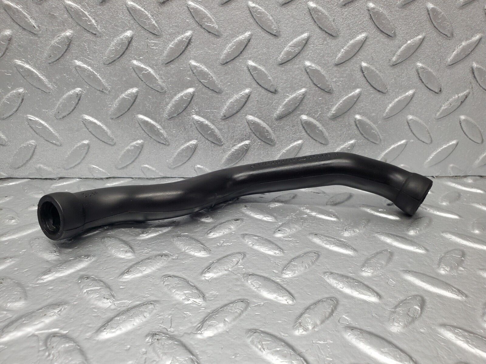47002 Mercedes-Benz R129 320SL Coupe Crankcase Breather Hose 1120180482