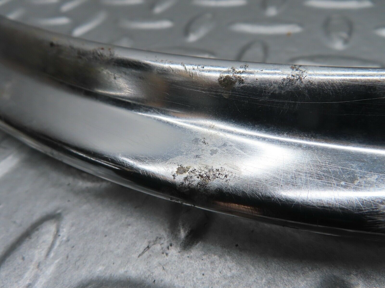 20539 Mercedes-Benz R107 450SL Soft Top Cover Chrome Moulding Trim