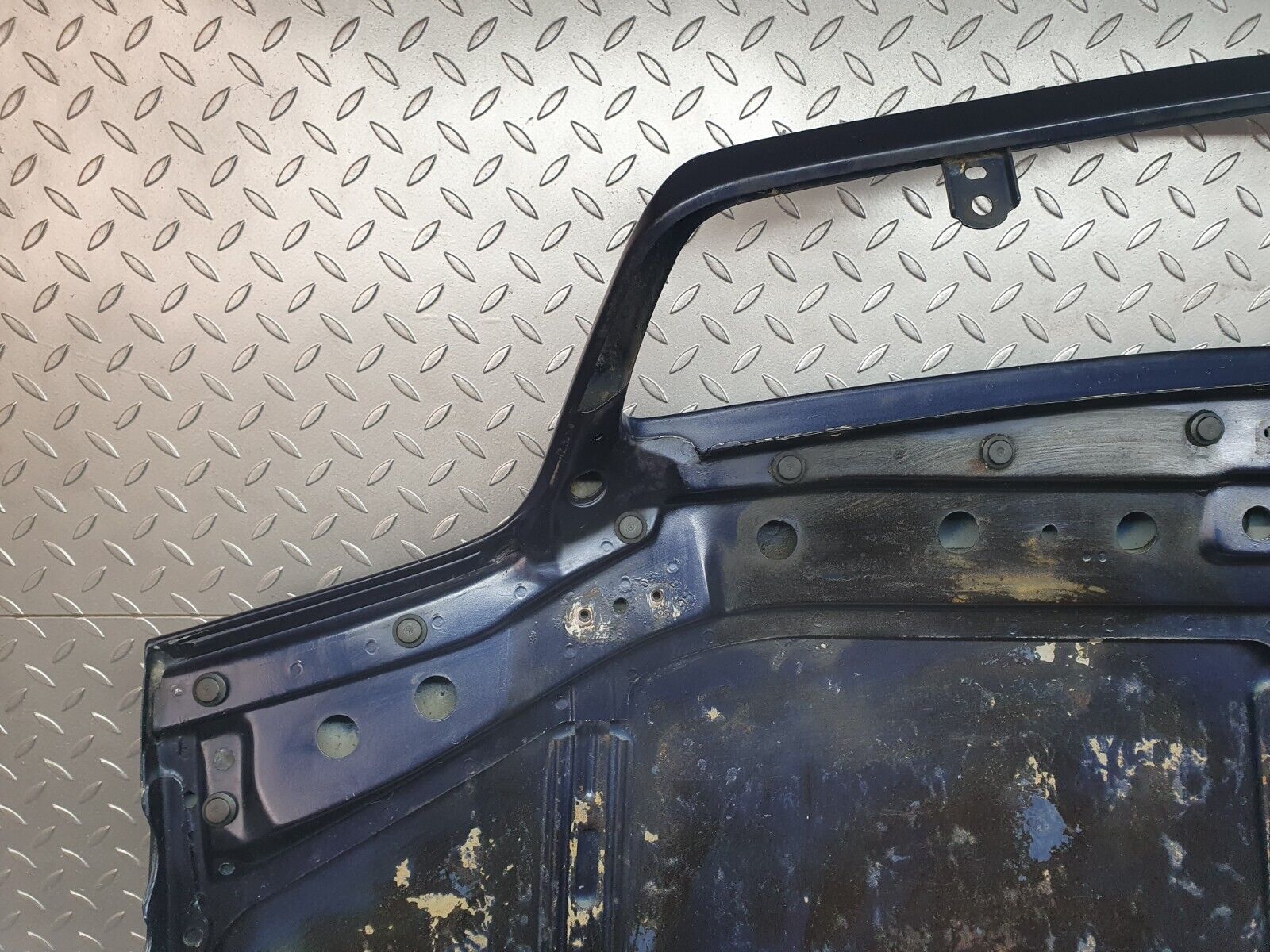 42417 Mercedes-Benz R129 320SL Coupe Bonnet