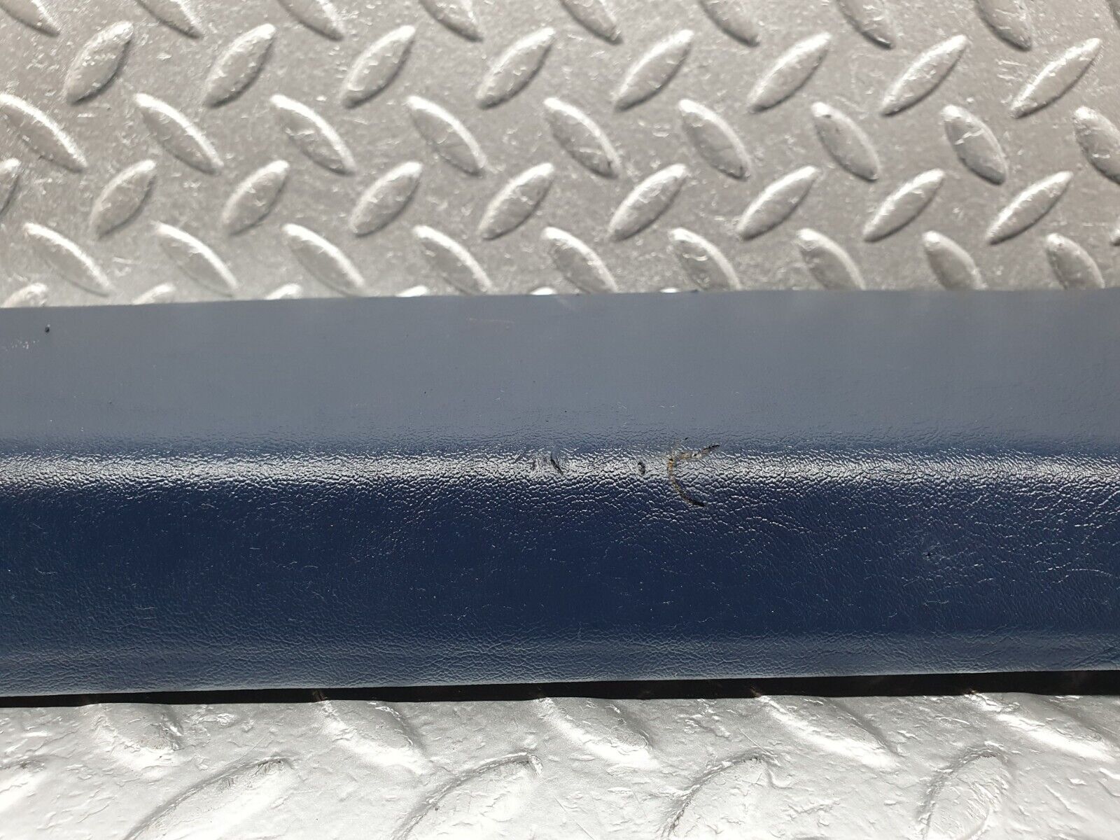 42654 Mercedes-Benz W201 190 2.0L B Pillar Cover Left Blue 2016921789 2016920044