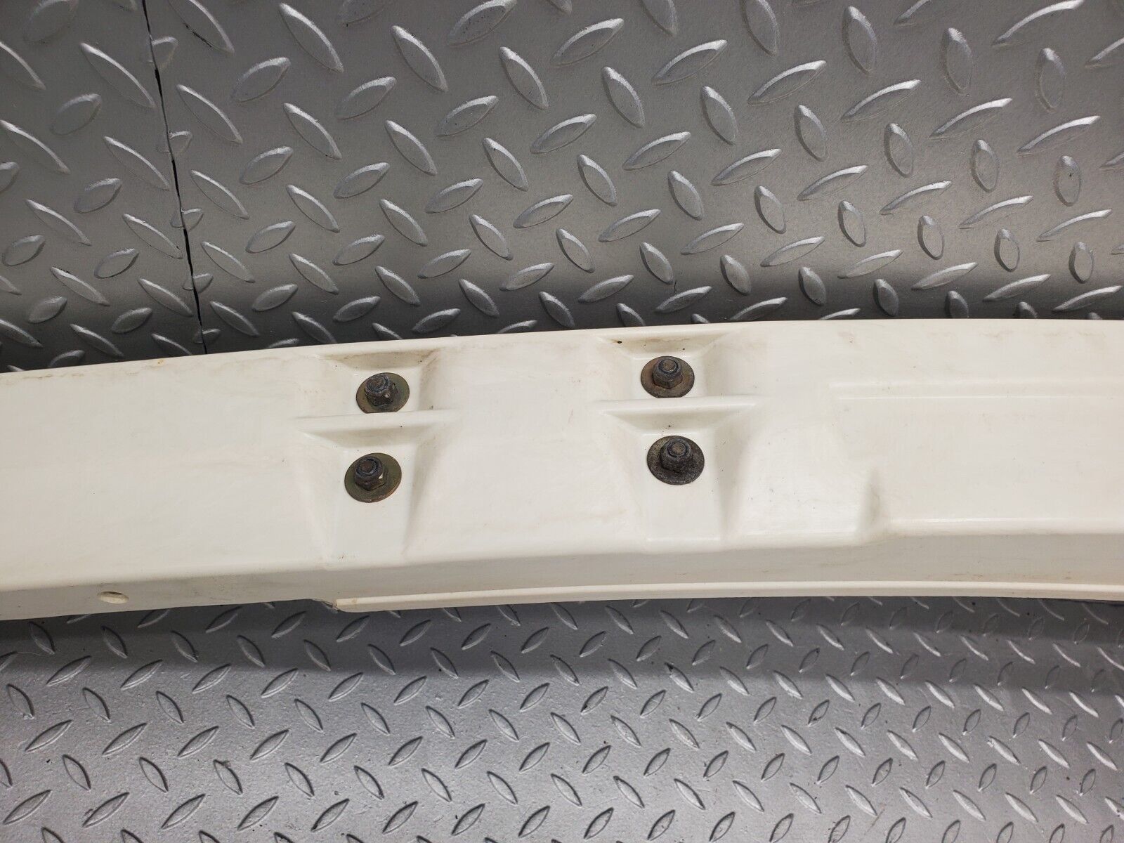 46098 Mercedes-Benz W126 420SE Front Bumper Bracket Reinforcement 1268850801