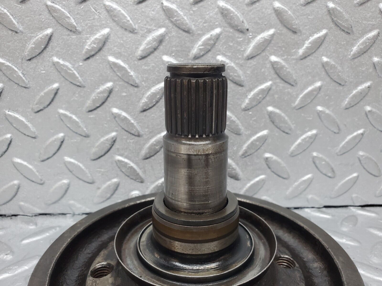 45527 Mercedes-Benz C126 380SEC Coupe Rear Differential Axle Shaft Connector