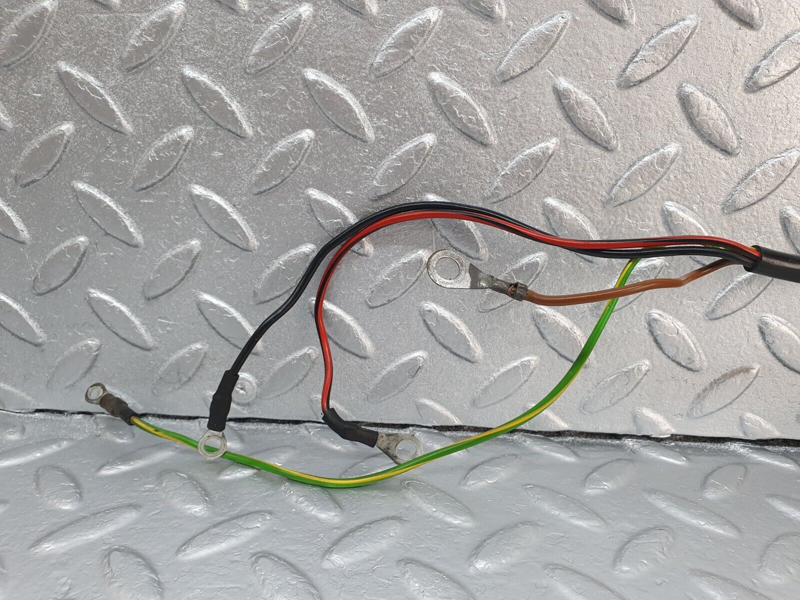 42933 Mercedes-Benz W201 190 2.0L Ignition Control Unit Cable 2015404409 09971820