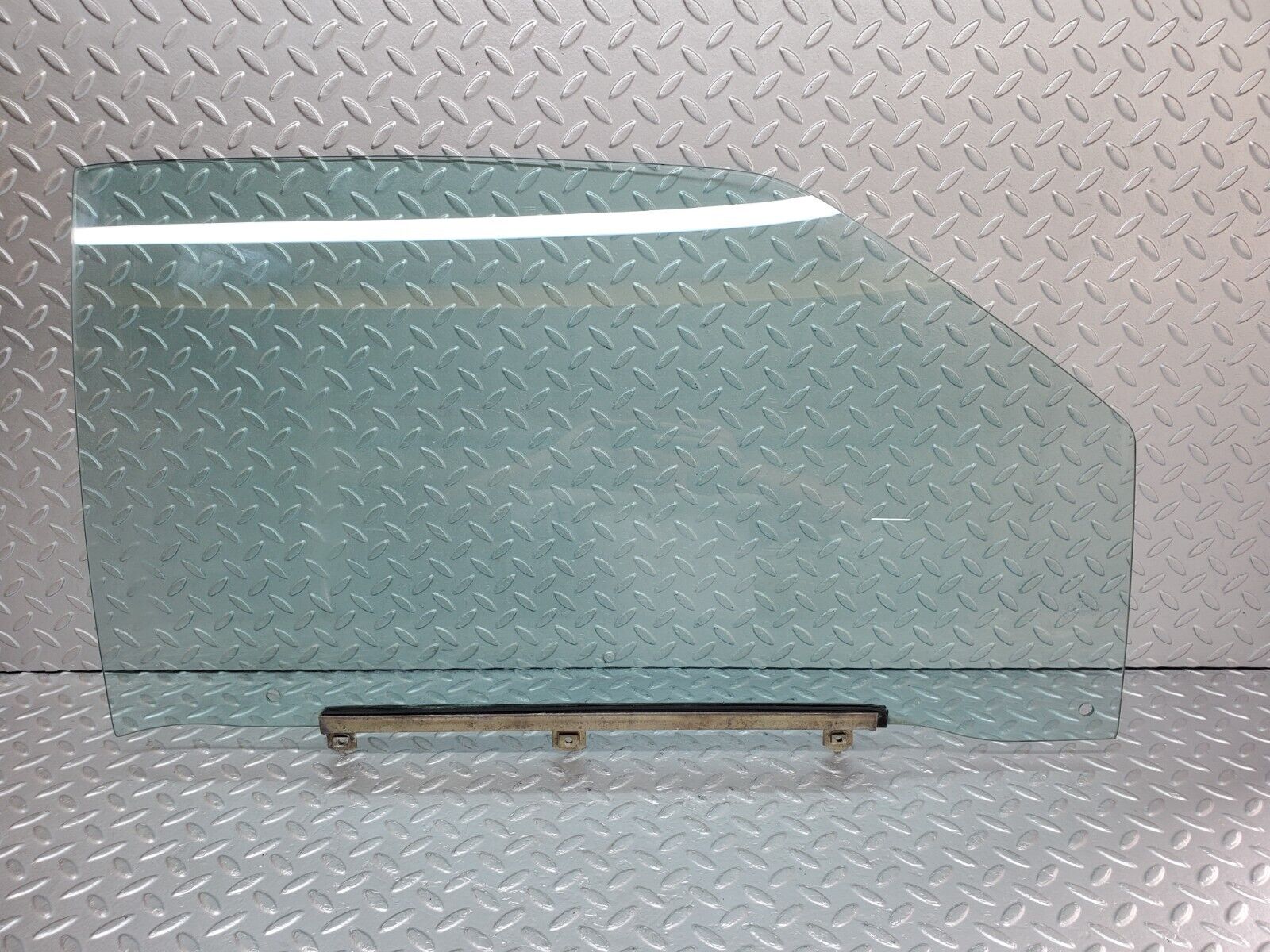 45310 Mercedes-Benz R129 300SL Coupe Right Door Window Glass