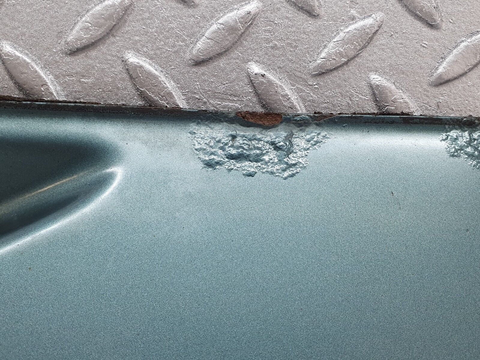 43900 Mercedes-Benz C123 230CE Coupe Wiper Motor Assembly Cover Access Panel