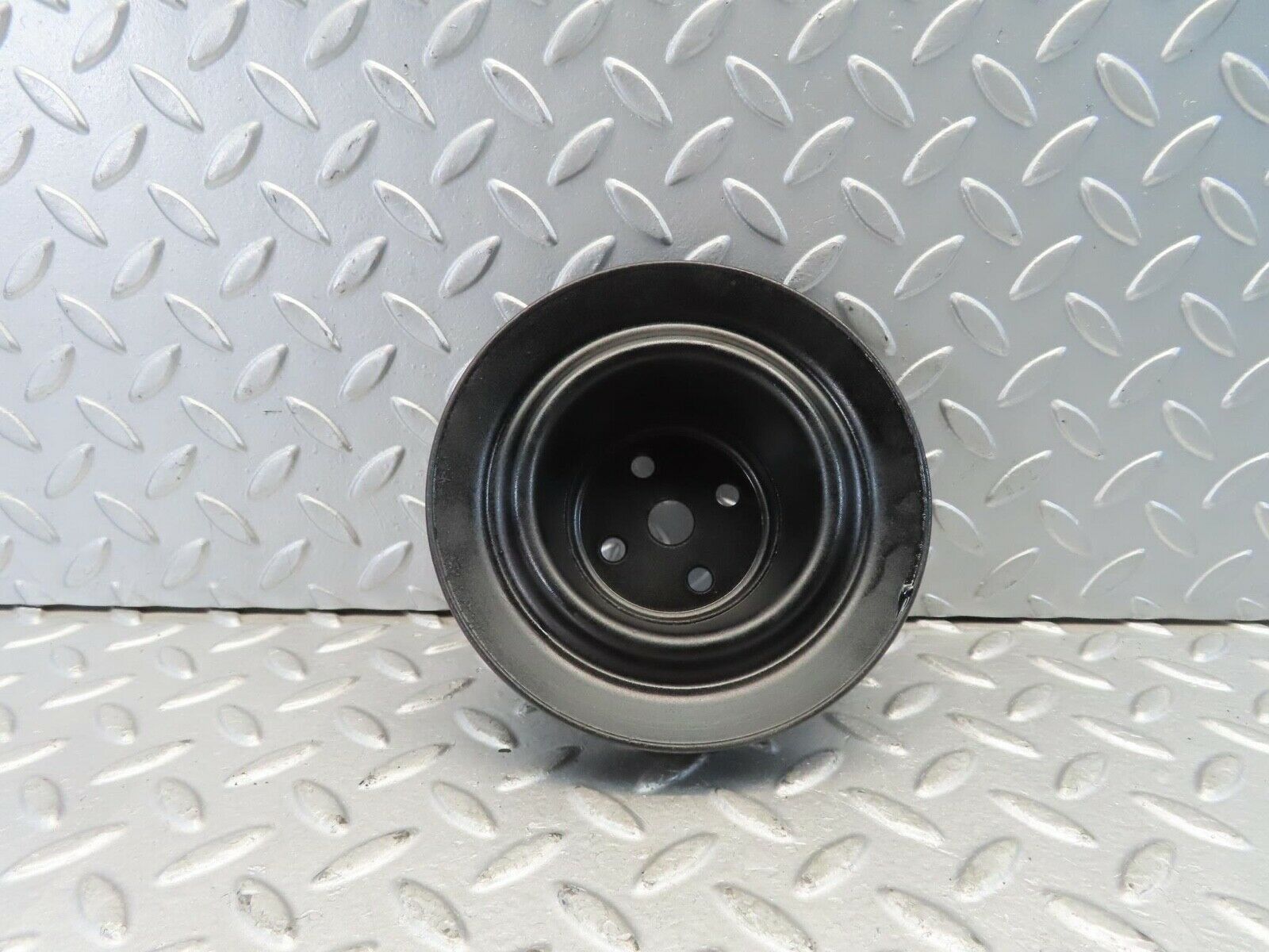 11055 Mercedes-Benz R107 W116 Water Pump Pulley