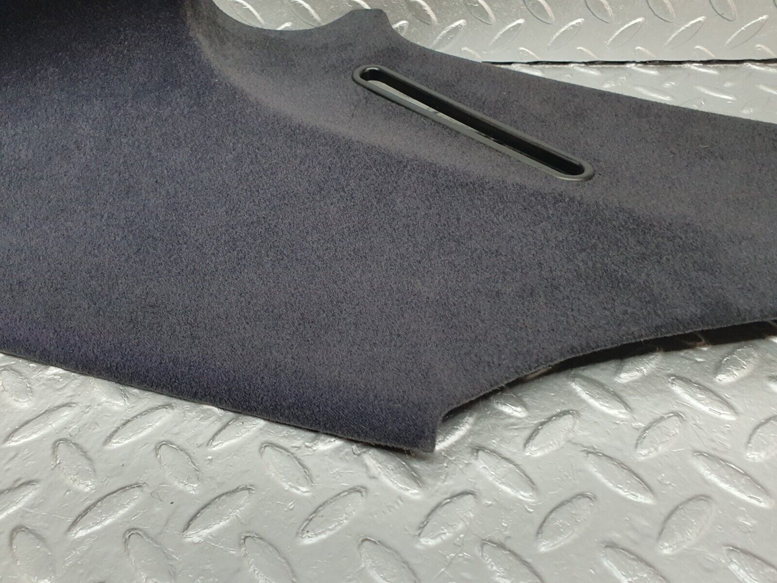 41757 Mercedes-Benz W202 C200 C Pillar Cover Panel Right Side Grey 2026950244