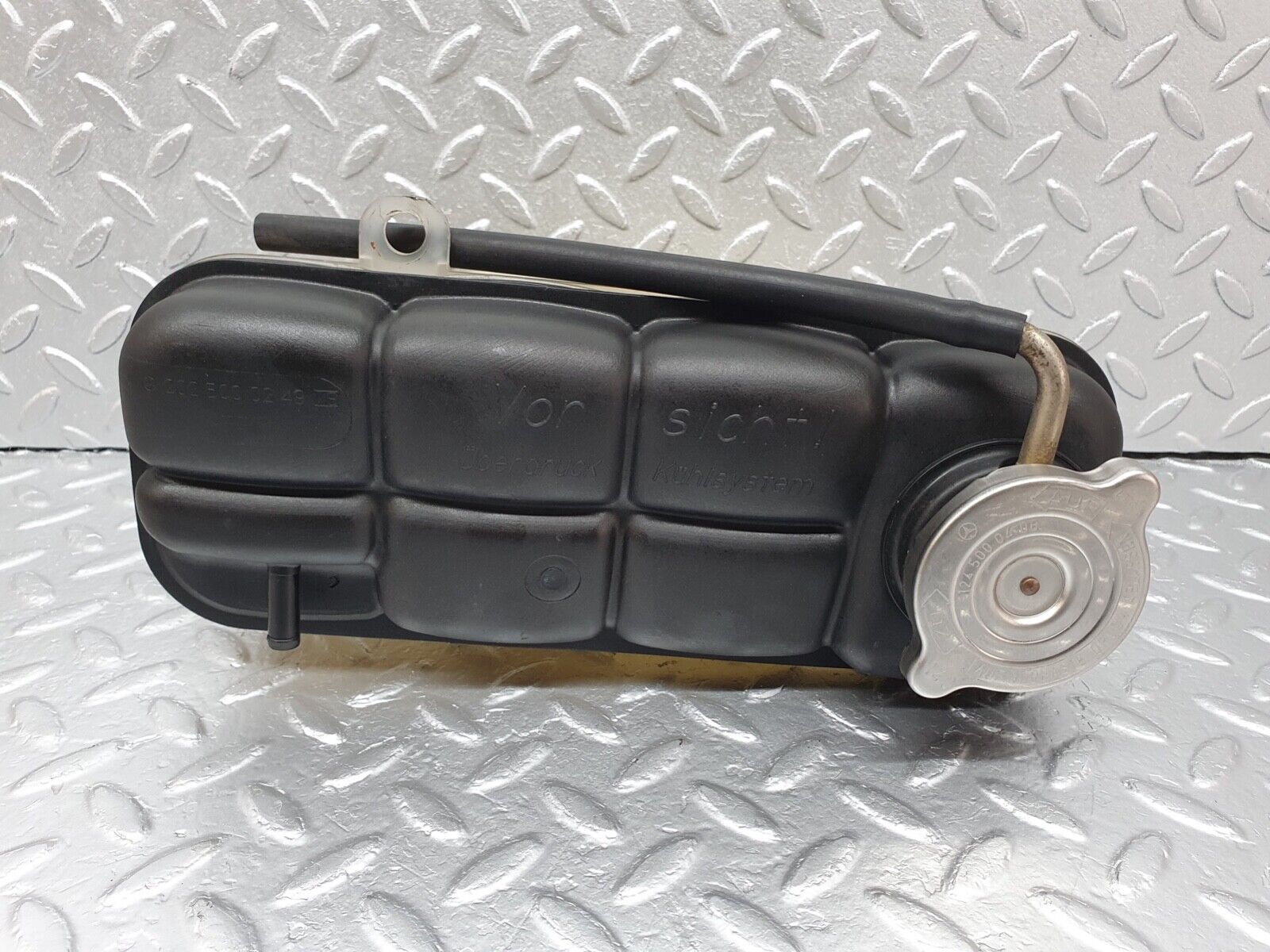 42010 Mercedes-Benz W202 C200 Coolant Reservoir Tank 2025000249 1245000406