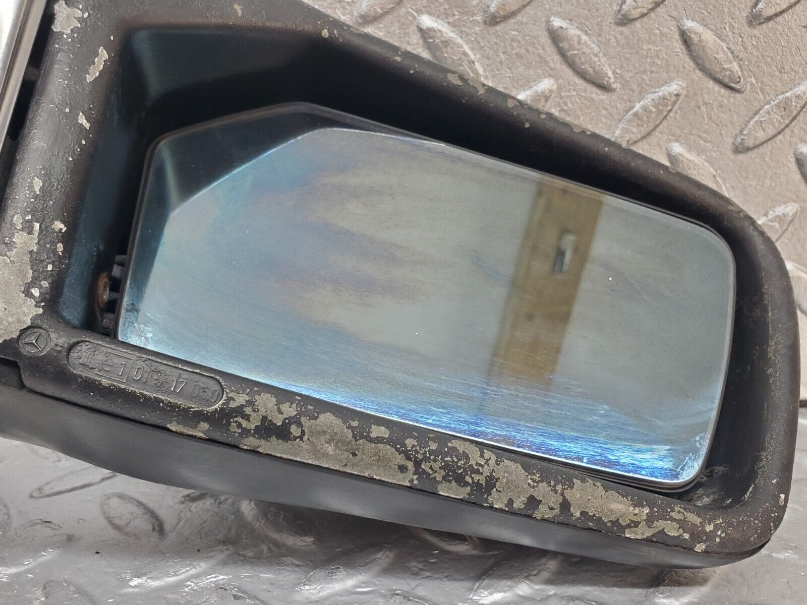 44529 Mercedes-Benz W123 280E Wing Mirror Right Side 1238110441 1238110461