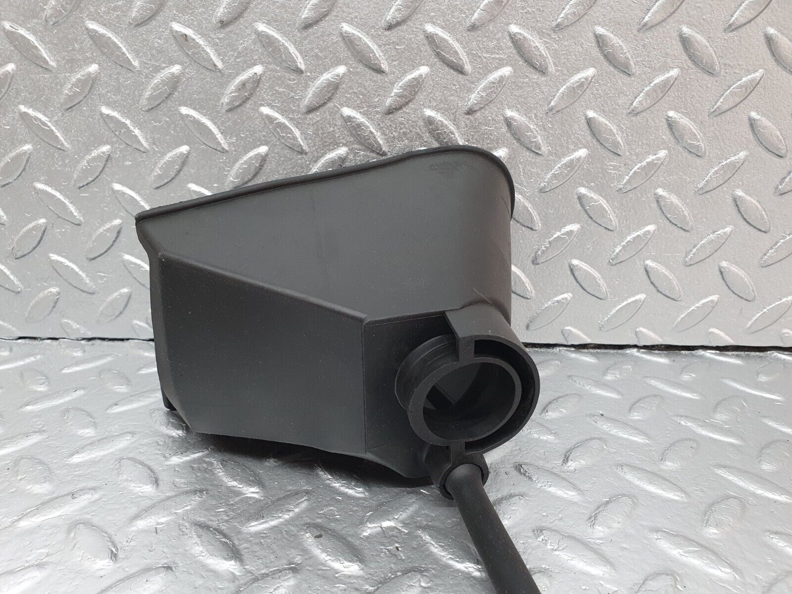 42196 Mercedes-Benz R129 320SL Coupe Roof Folding Lift Cylinder Cover Right 1297700462