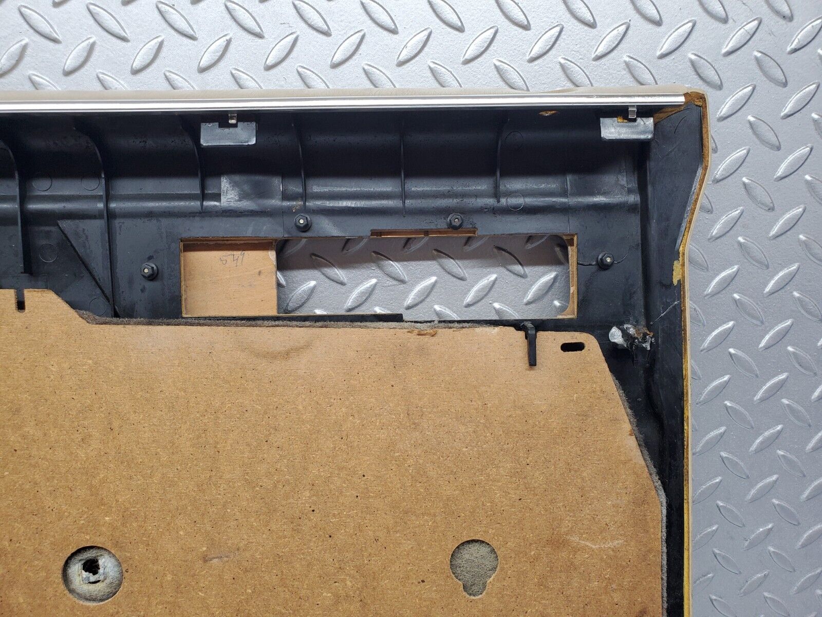 45720 Mercedes-Benz W126 420SE Rear Right Door Card Beige 1267370270