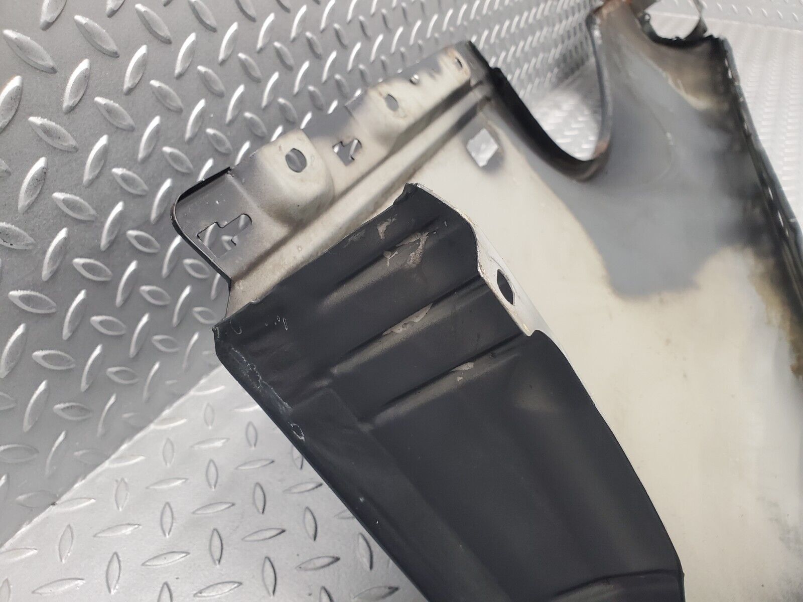 46126 Mercedes-Benz R129 Front Right Wing Fender