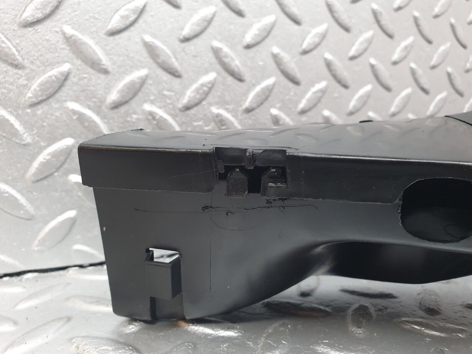 42438 Mercedes-Benz R129 320SL Coupe Rear Right Cable Channel 1298212236