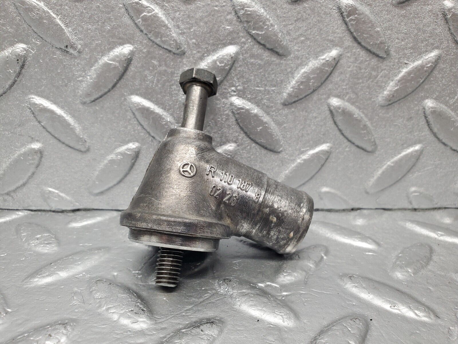 46657 Mercedes-Benz C123 280CE Coupe Engine Oil Return Pipe 1101870226