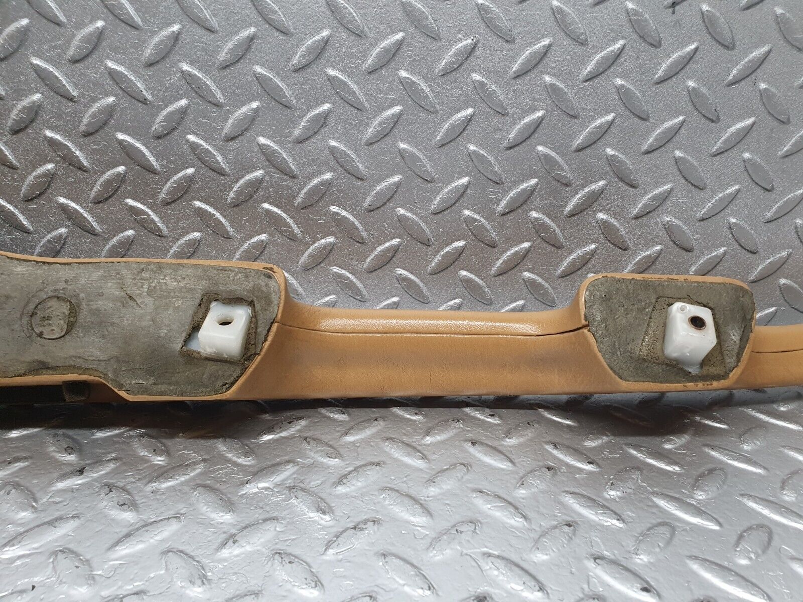 43501 Mercedes-Benz C126 380SEC Coupe Right Door Interior Handle Armrest