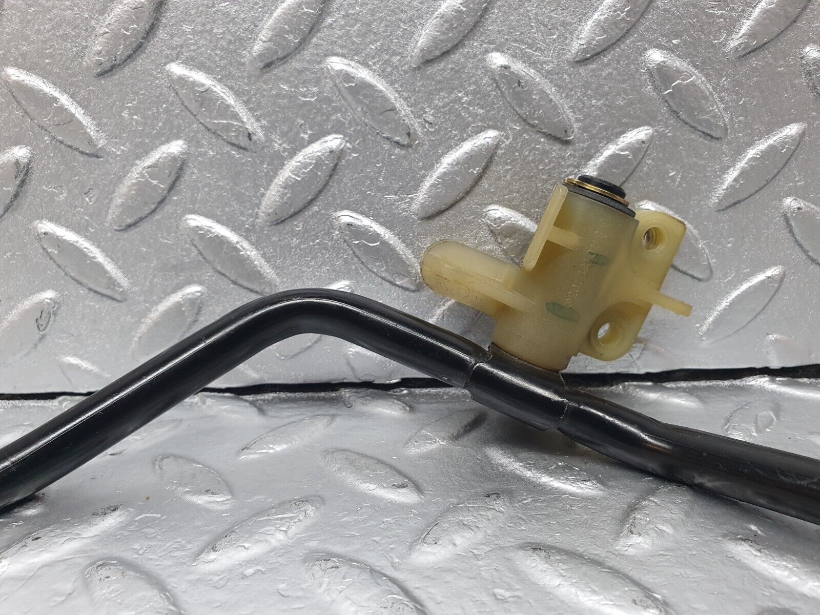 42815 Mercedes-Benz W201 190 2.0L Accelerator Pedal Linkage 2013010218