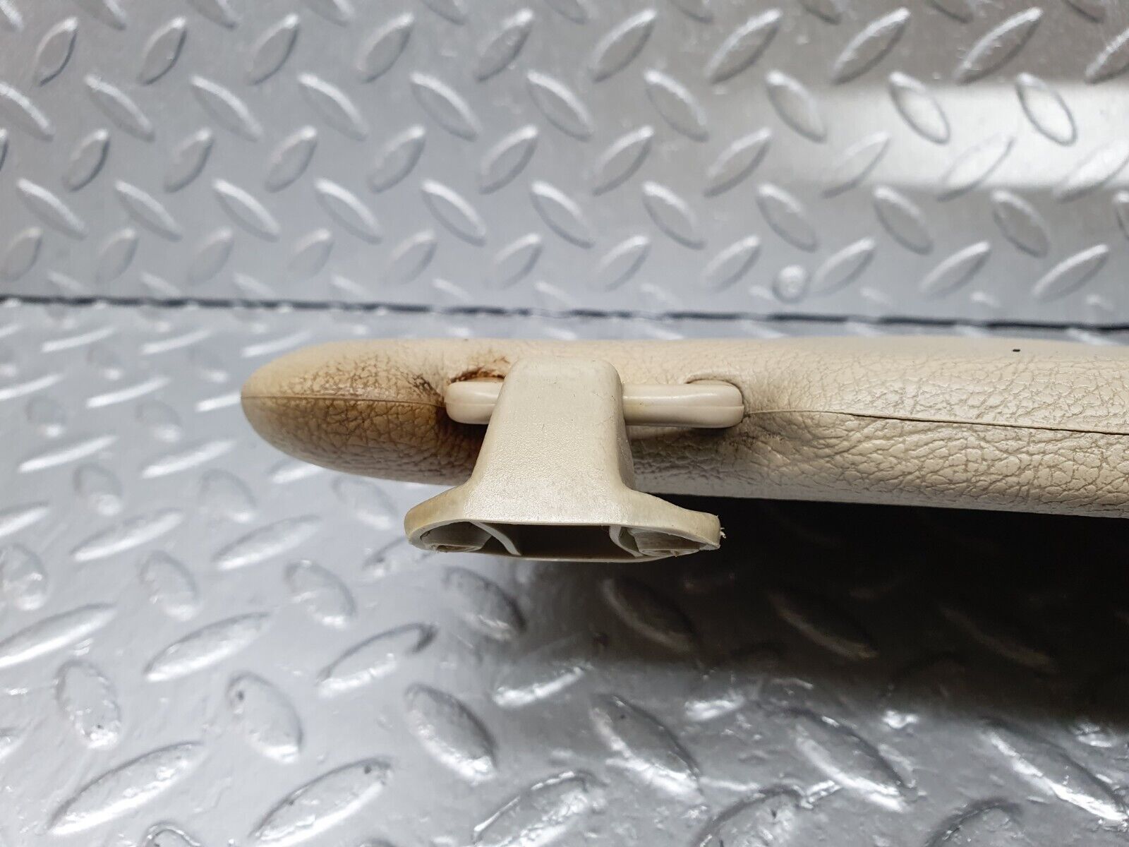 43132 Mercedes-Benz W108 280SE Sun Visor Left Side