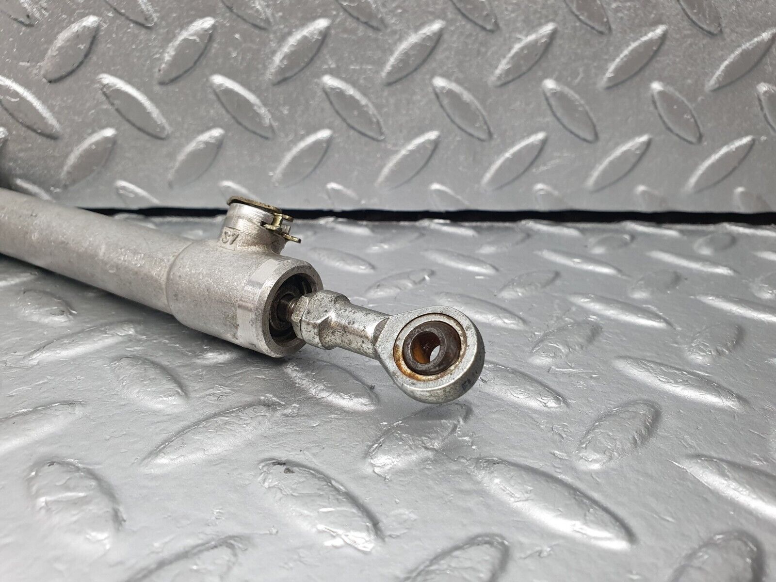 42486 Mercedes-Benz R129 320SL Coupe Roof Folding Hydraulic Cylinder 1298002072