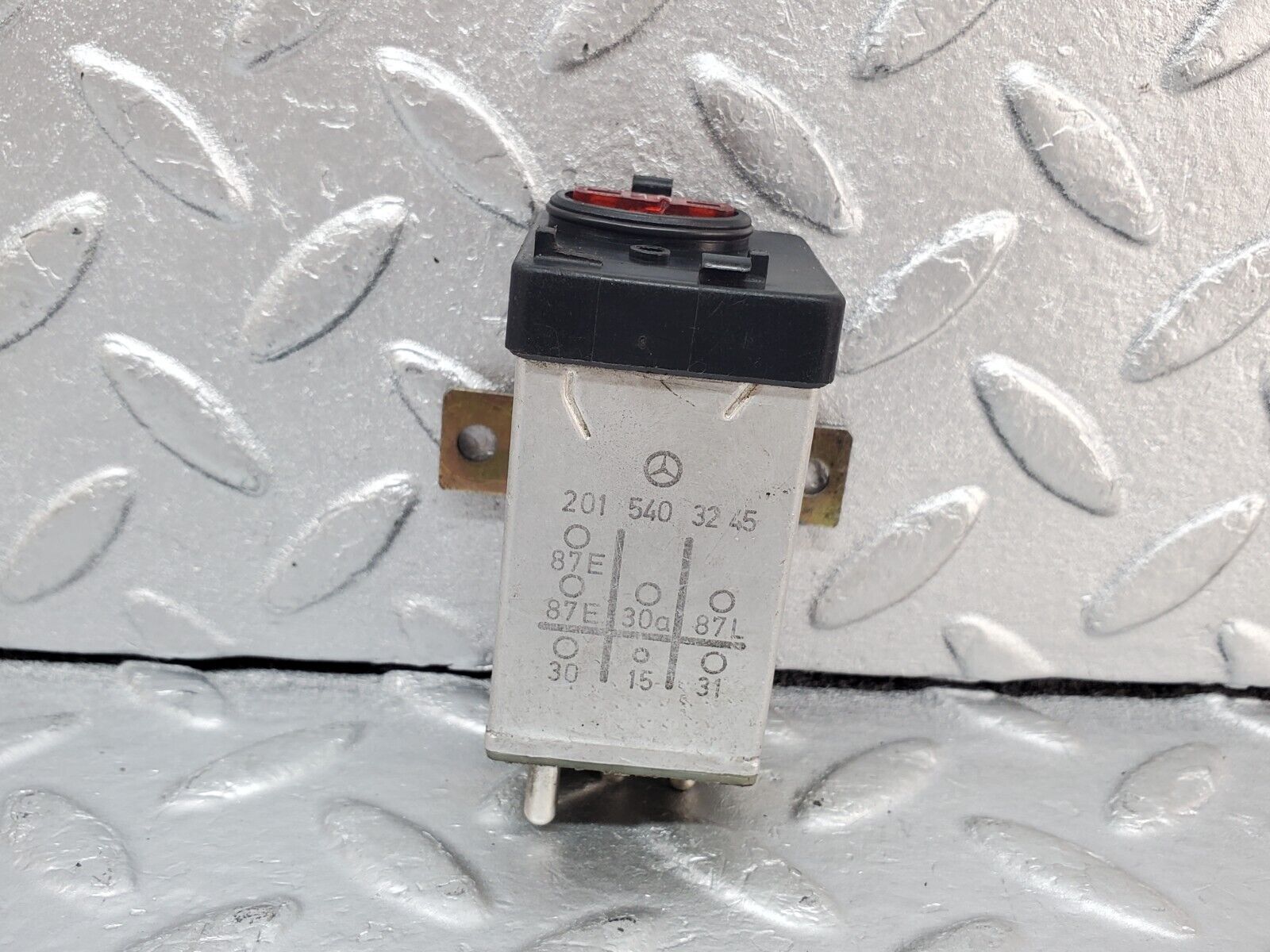 44355 Mercedes-Benz W123 280E Overload Relay 2015403245