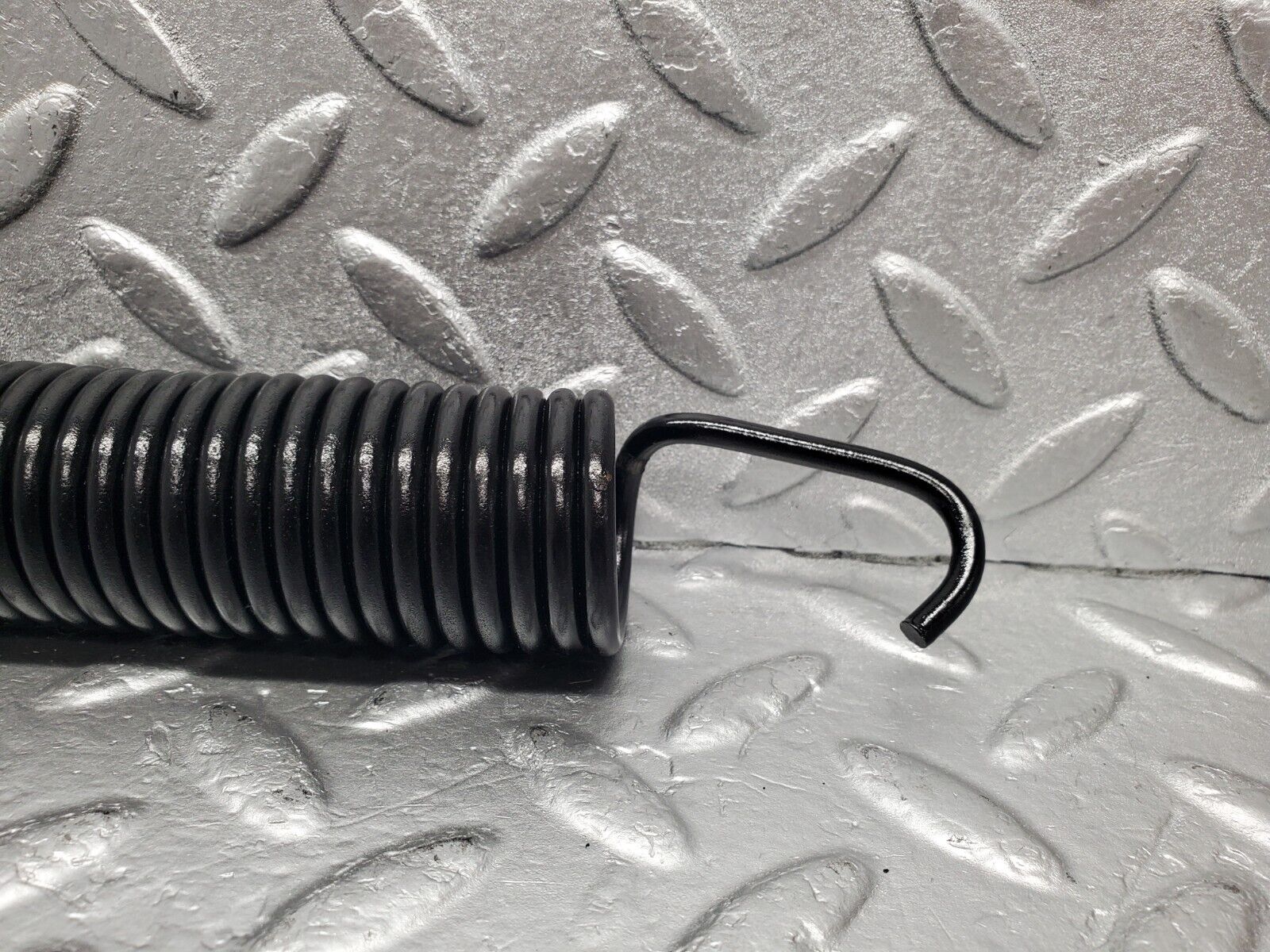 46653 Mercedes-Benz C123 280CE Coupe Trunk Lid Hinge Spring