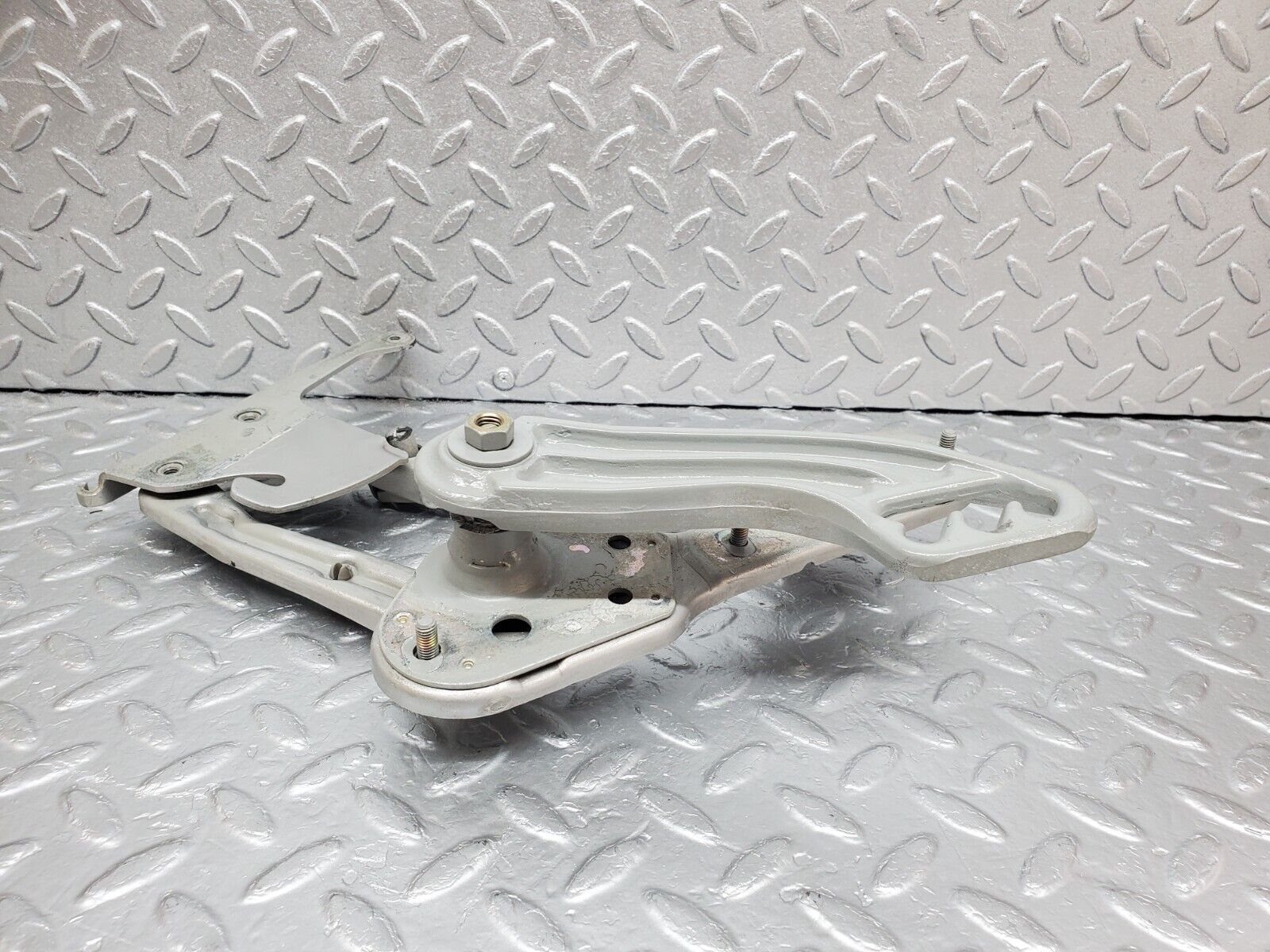 45084 Mercedes-Benz R129 300SL Coupe Bonnet Hinge Right 1298800228 1298870274