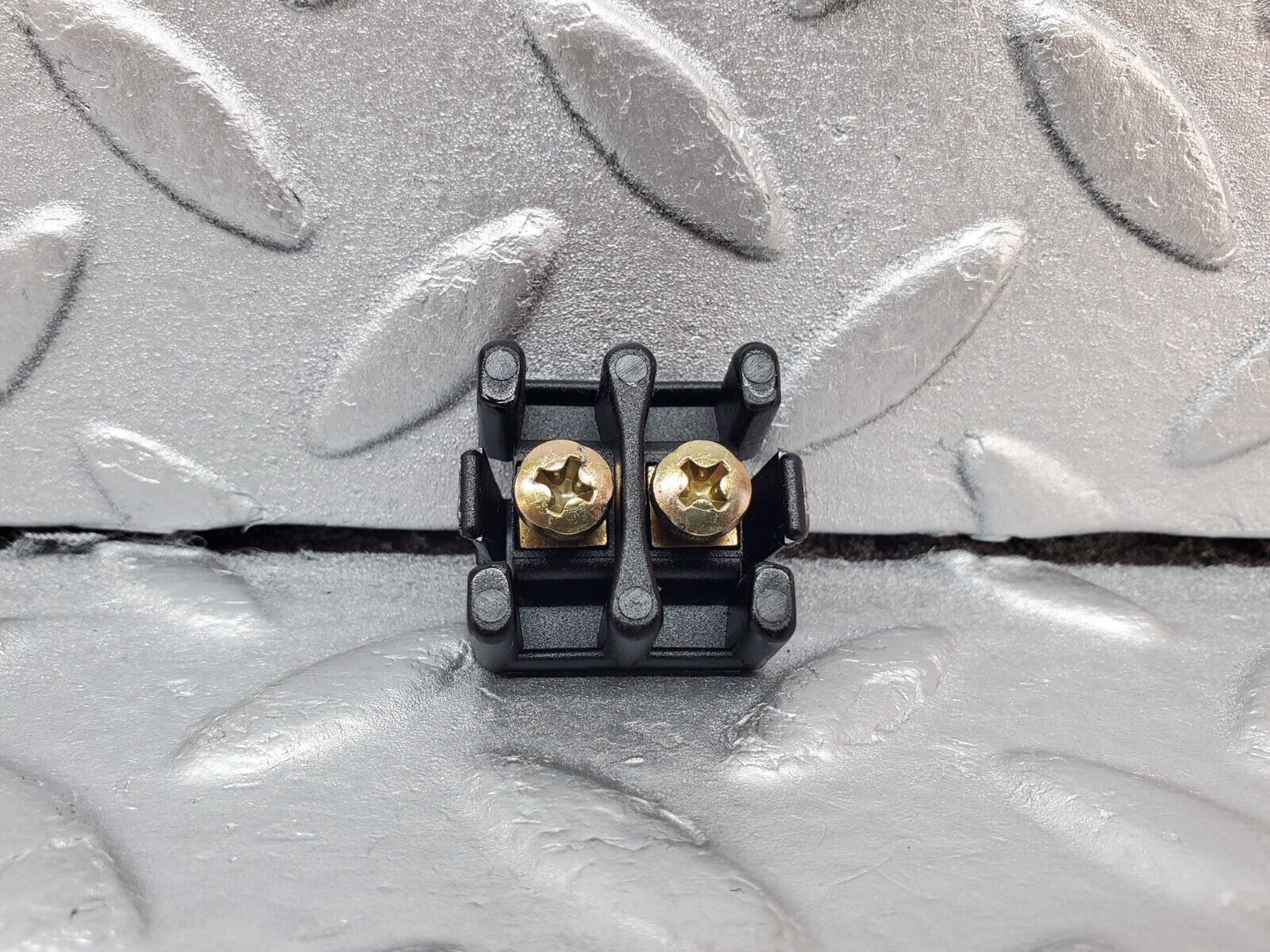 45235 Mercedes-Benz R129 300SL Coupe Wiring Cable Juction Box 0005400269