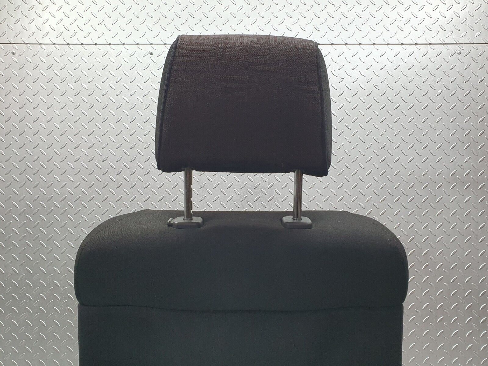 41812 Mercedes-Benz W202 C200 Front Left Passenger Seat