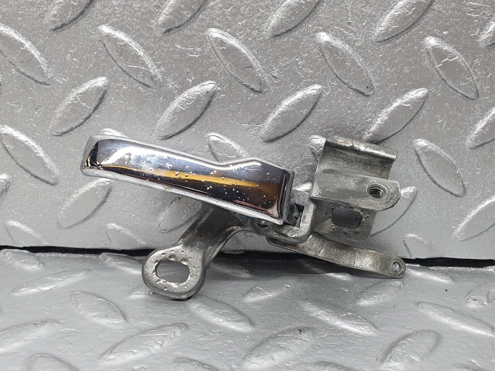 43109 Mercedes-Benz W108 280SE Rear Right Interior Door Handle Chrome 1157660219