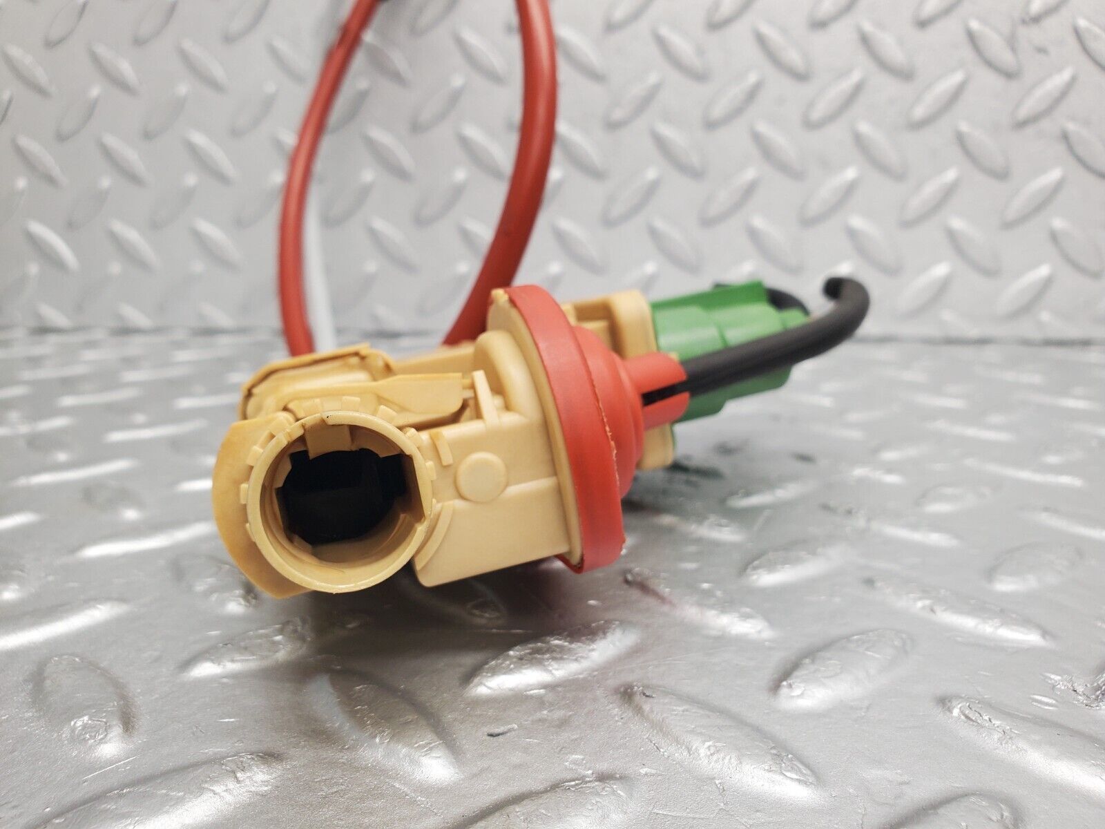 46296 Mercedes-Benz W124 280E Automatic Gearbox Kickdown Cable 1242701673