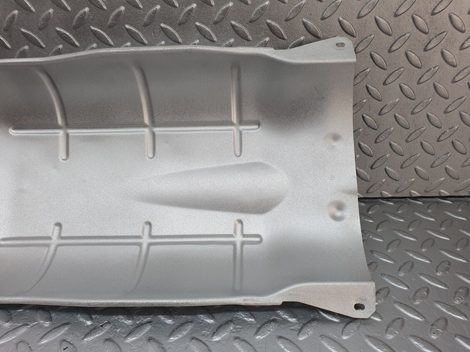 42690 Mercedes-Benz W201 190 2.0L Exhaust Heat Shield