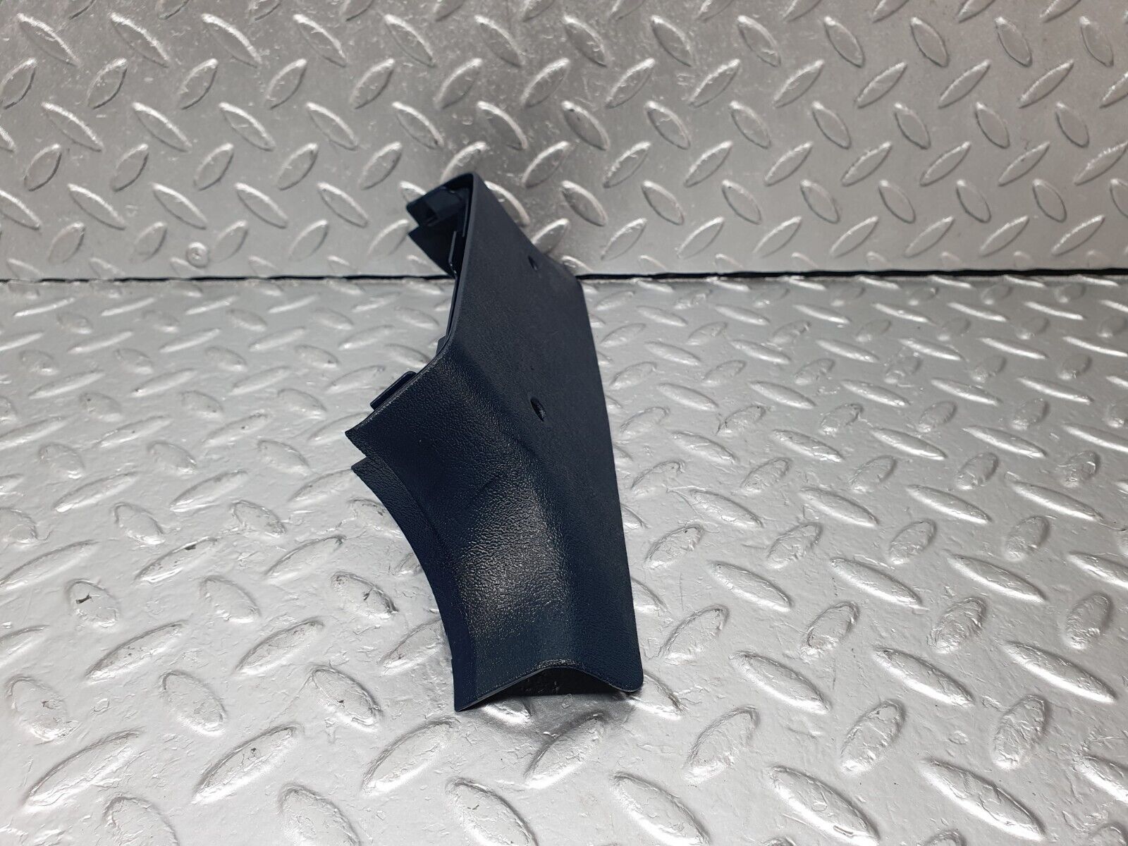 42692 Mercedes-Benz W201 190 2.0L B Pillar Bottom Cover Blue Left 2016920122