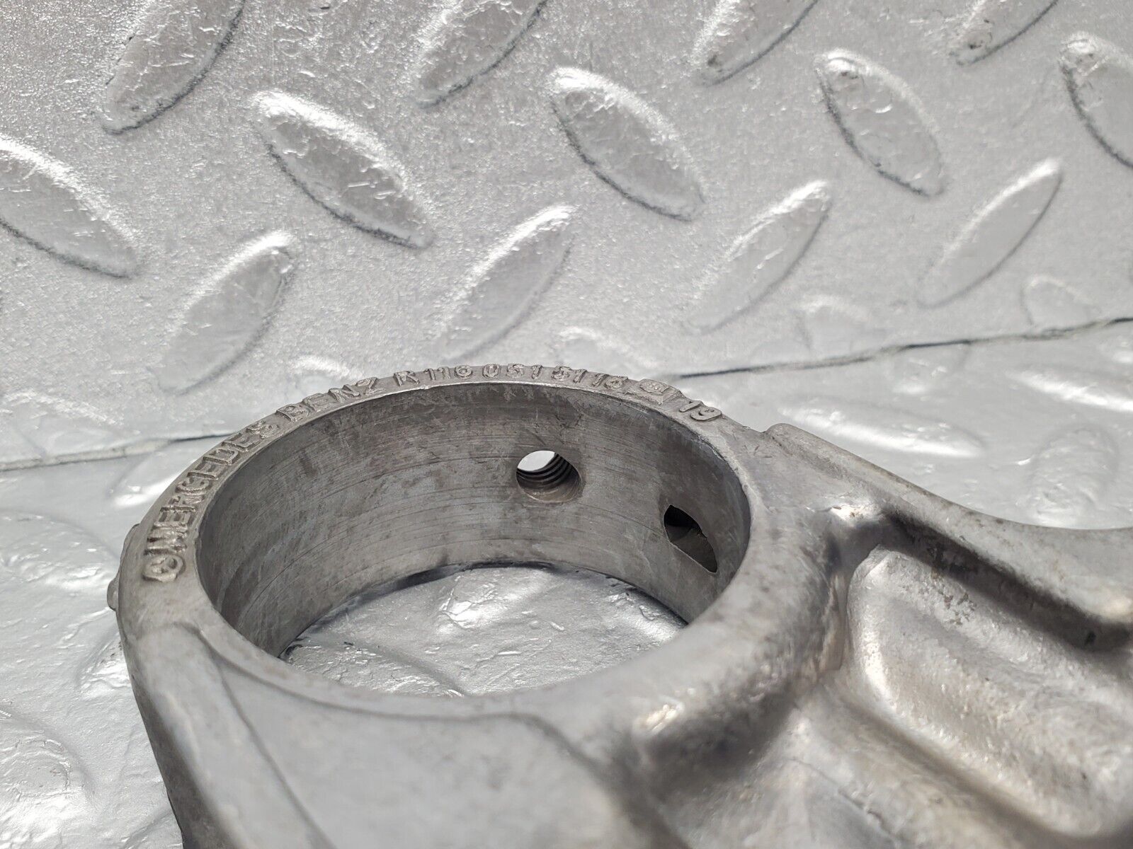 46264 Mercedes-Benz W126 420SE Camshaft Tower Bearing 1160515118