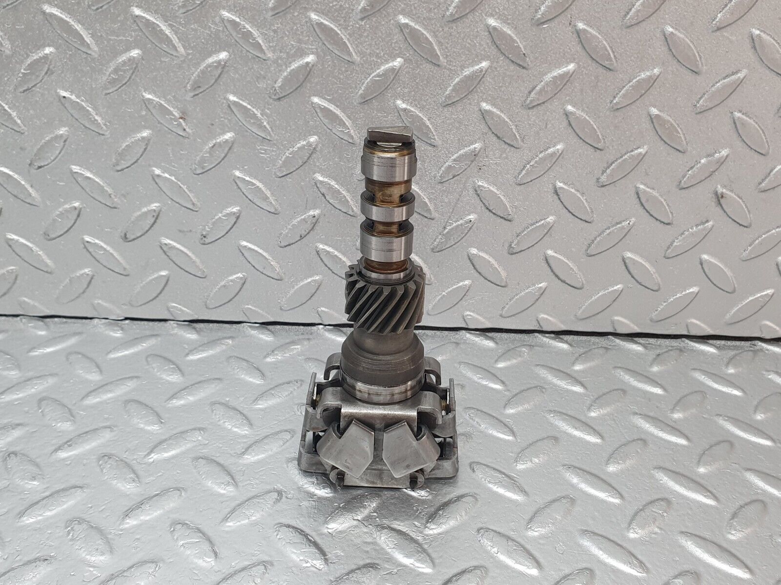 43845 Mercedes-Benz C126 380SEC Coupe Automatic Gearbox Governor 722.310