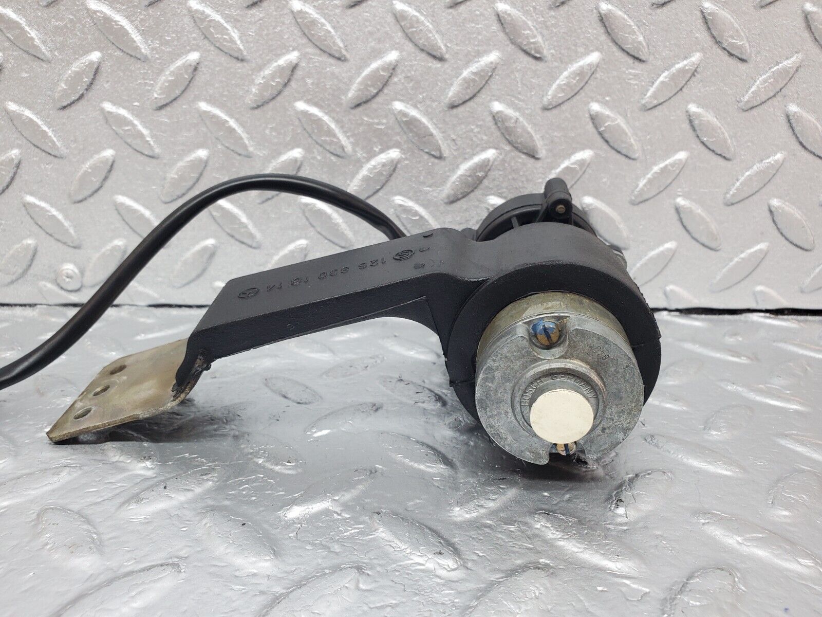 45776 Mercedes-Benz W126 420SE Auxiliary Heating Water Pump 1268301814