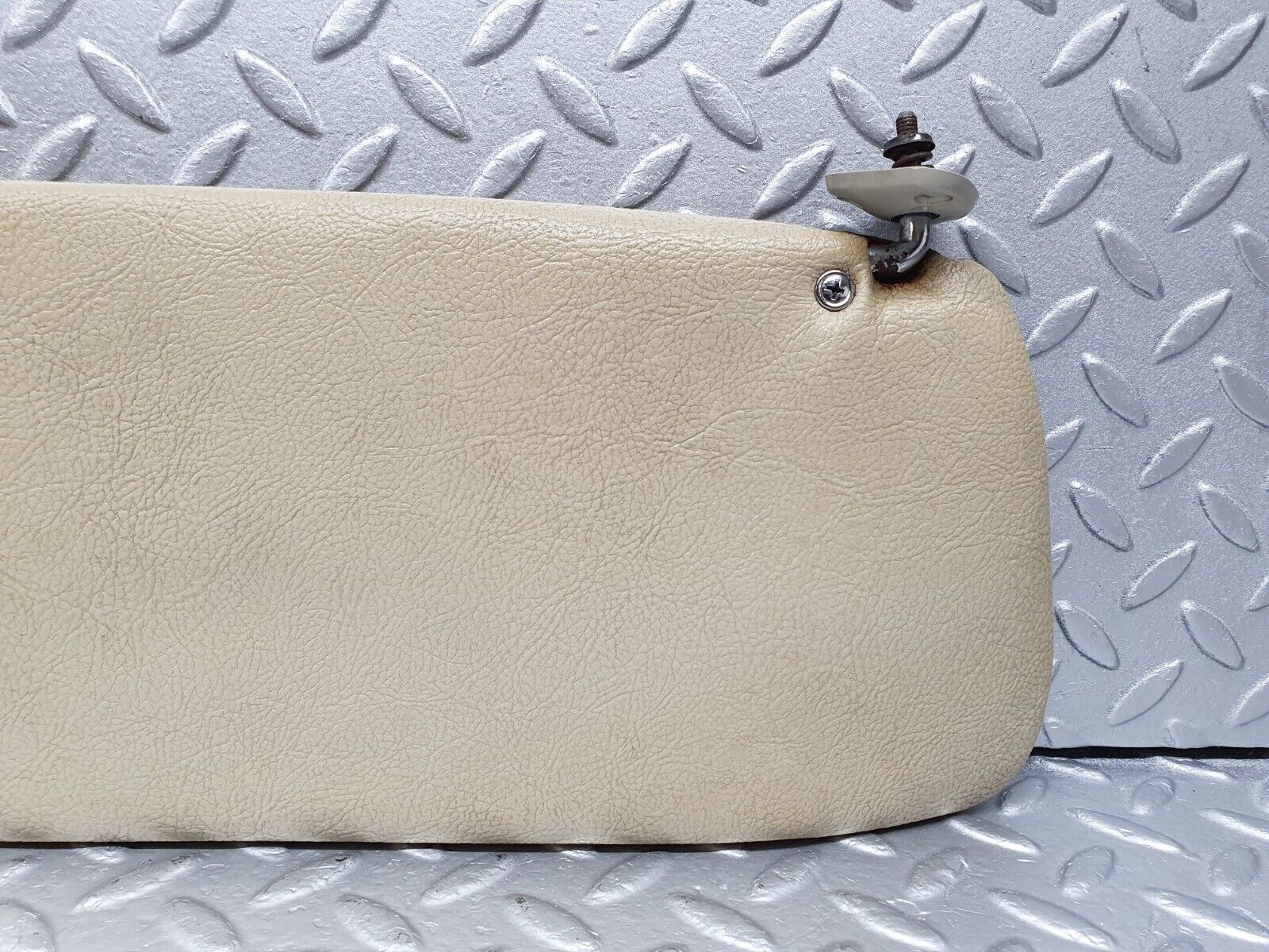 43131 Mercedes-Benz W108 280SE Sun Visor Right Side