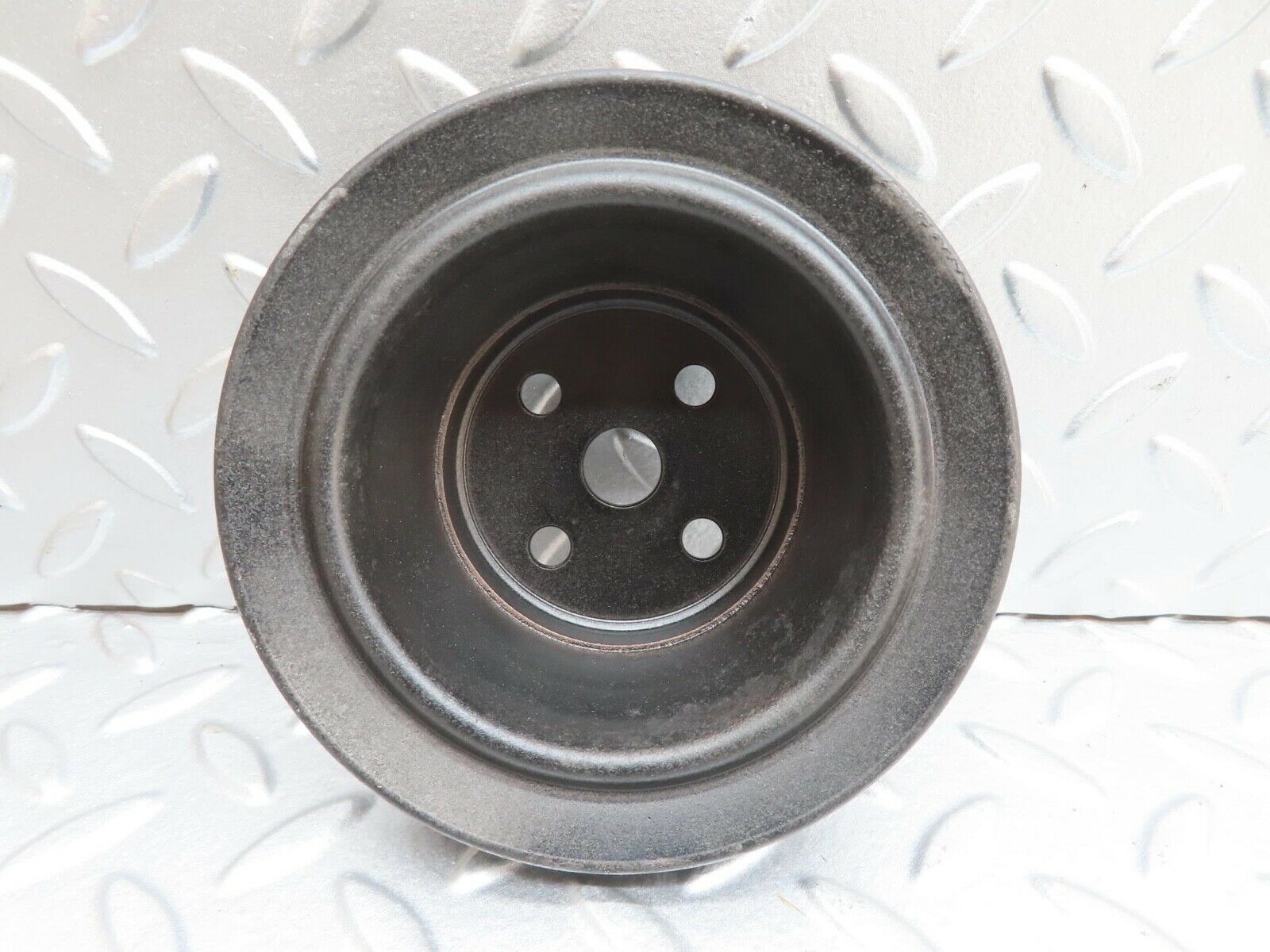 13713 Mercedes-Benz R107 450SL Water Pump Pulley