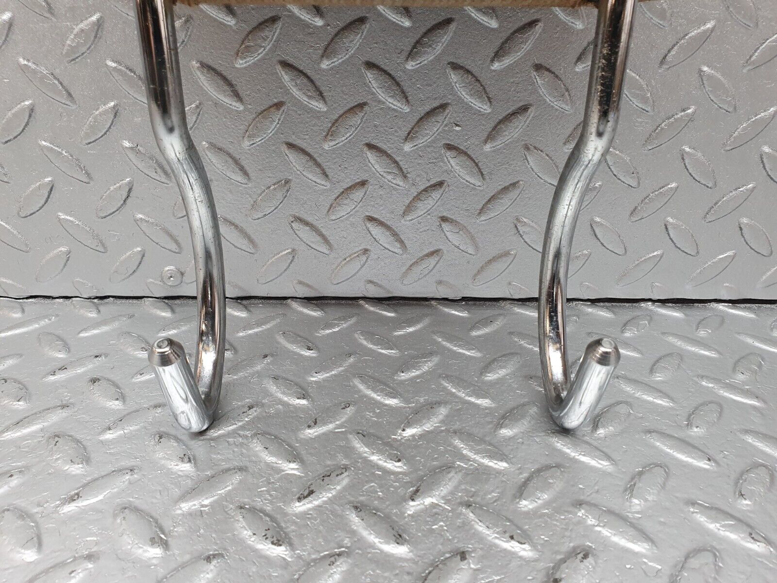 41725 Mercedes-Benz W124 200E Rear Headrest