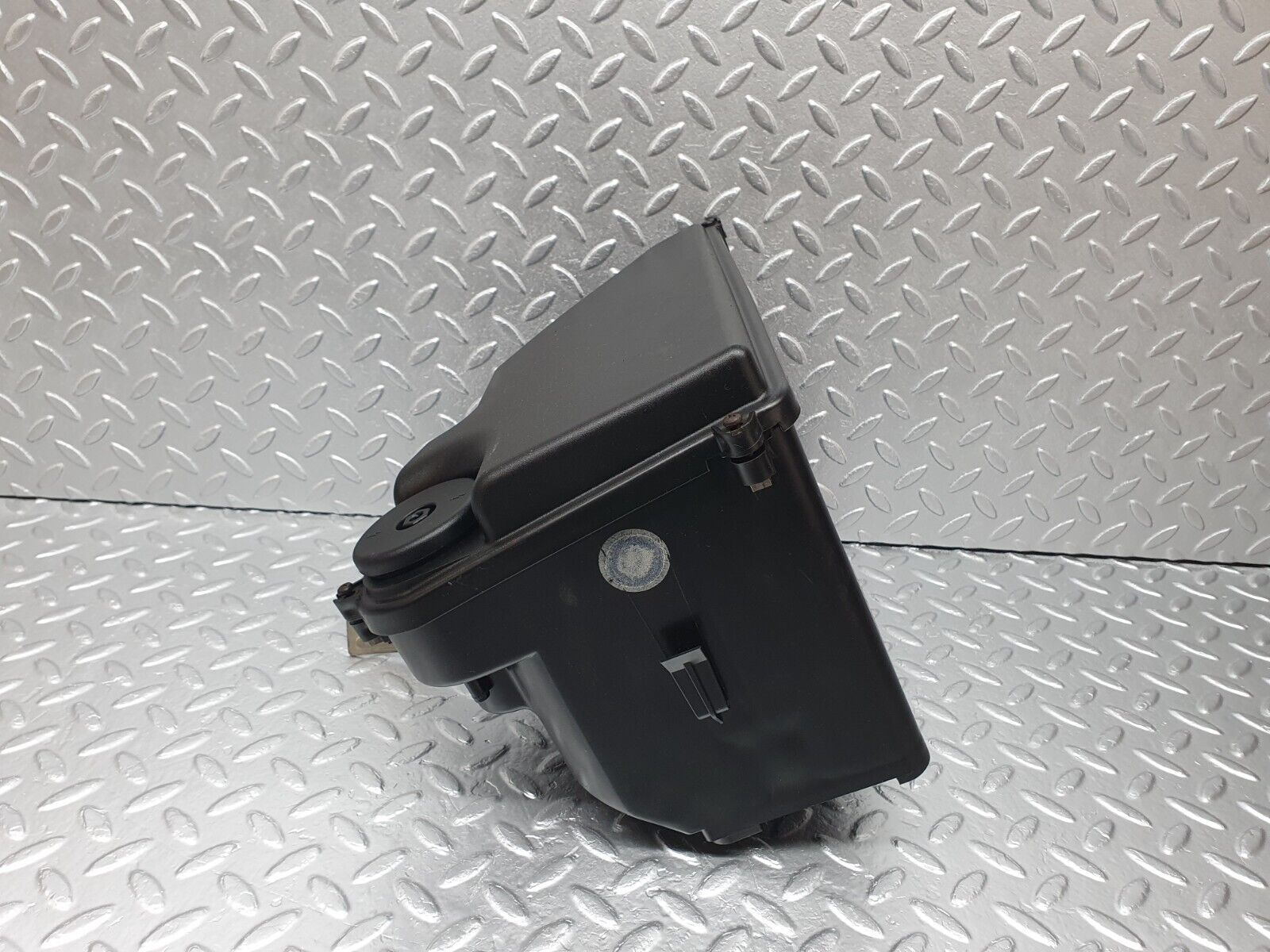 42094 Mercedes-Benz W202 C200 ECU Fuse Box Housing 2025400624 2025400682